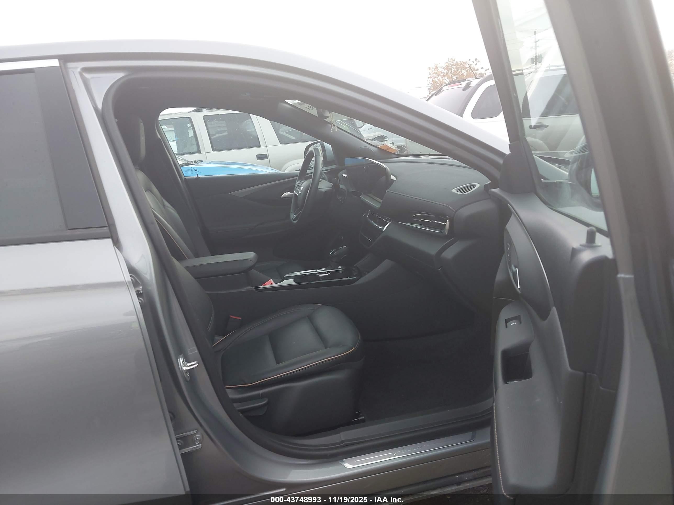 BUICK ENVISTA image 5