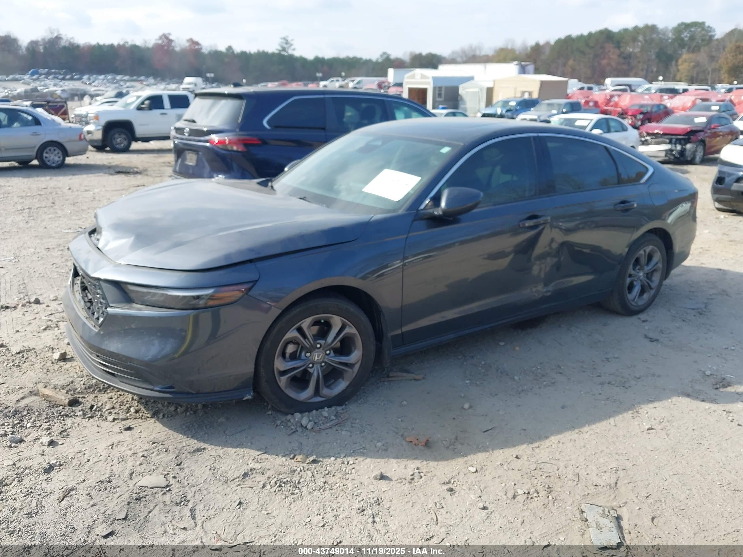 HONDA ACCORD image 2