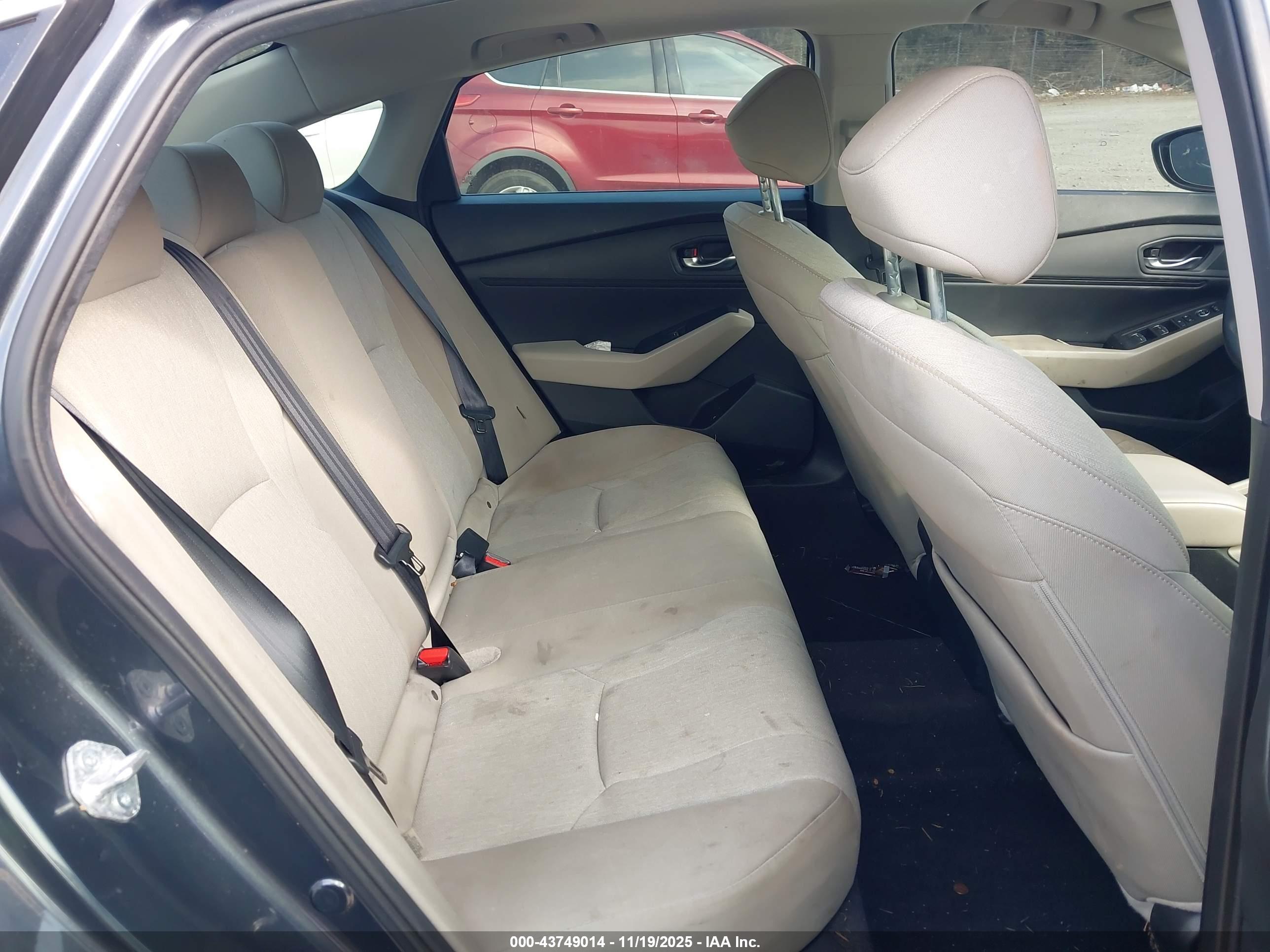 HONDA ACCORD image 8