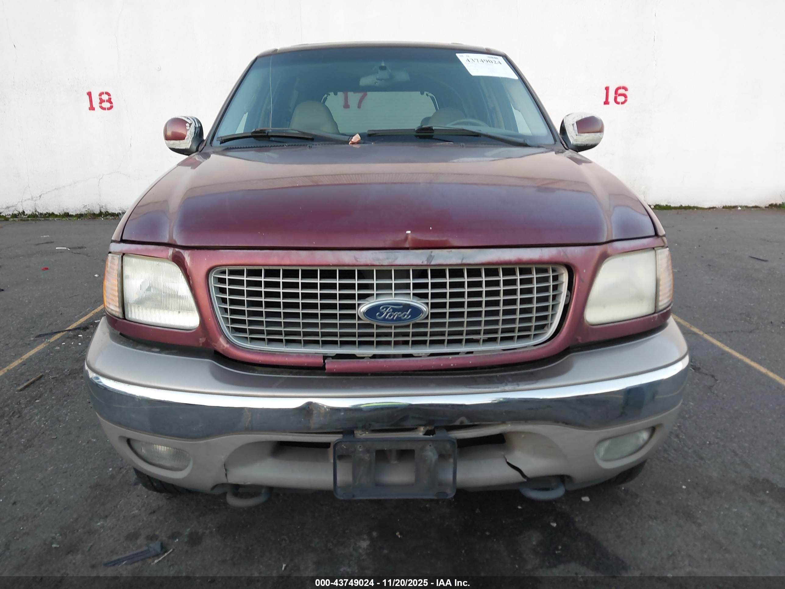 FORD EXPEDITION image 6