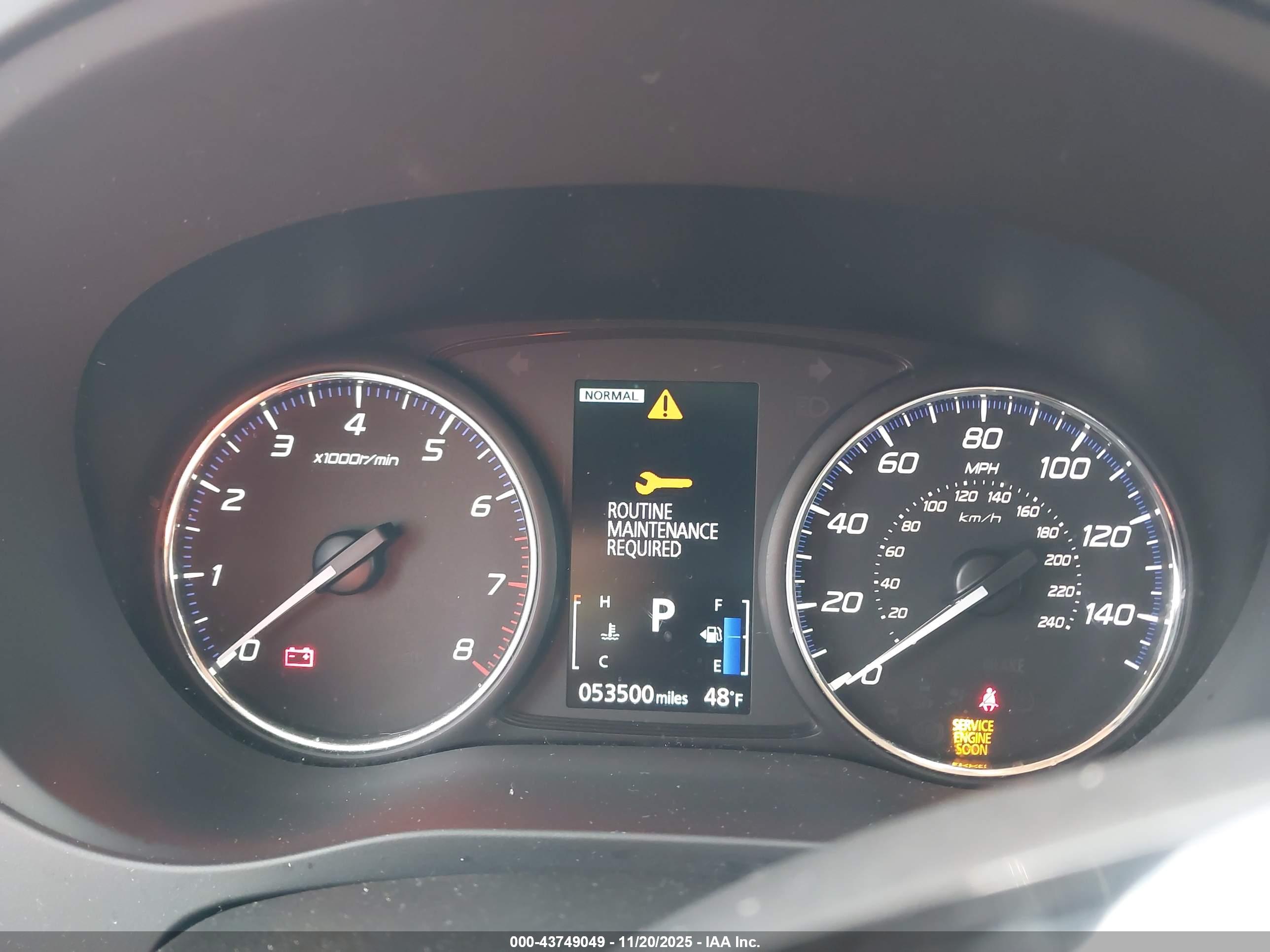 MITSUBISHI OUTLANDER image 7