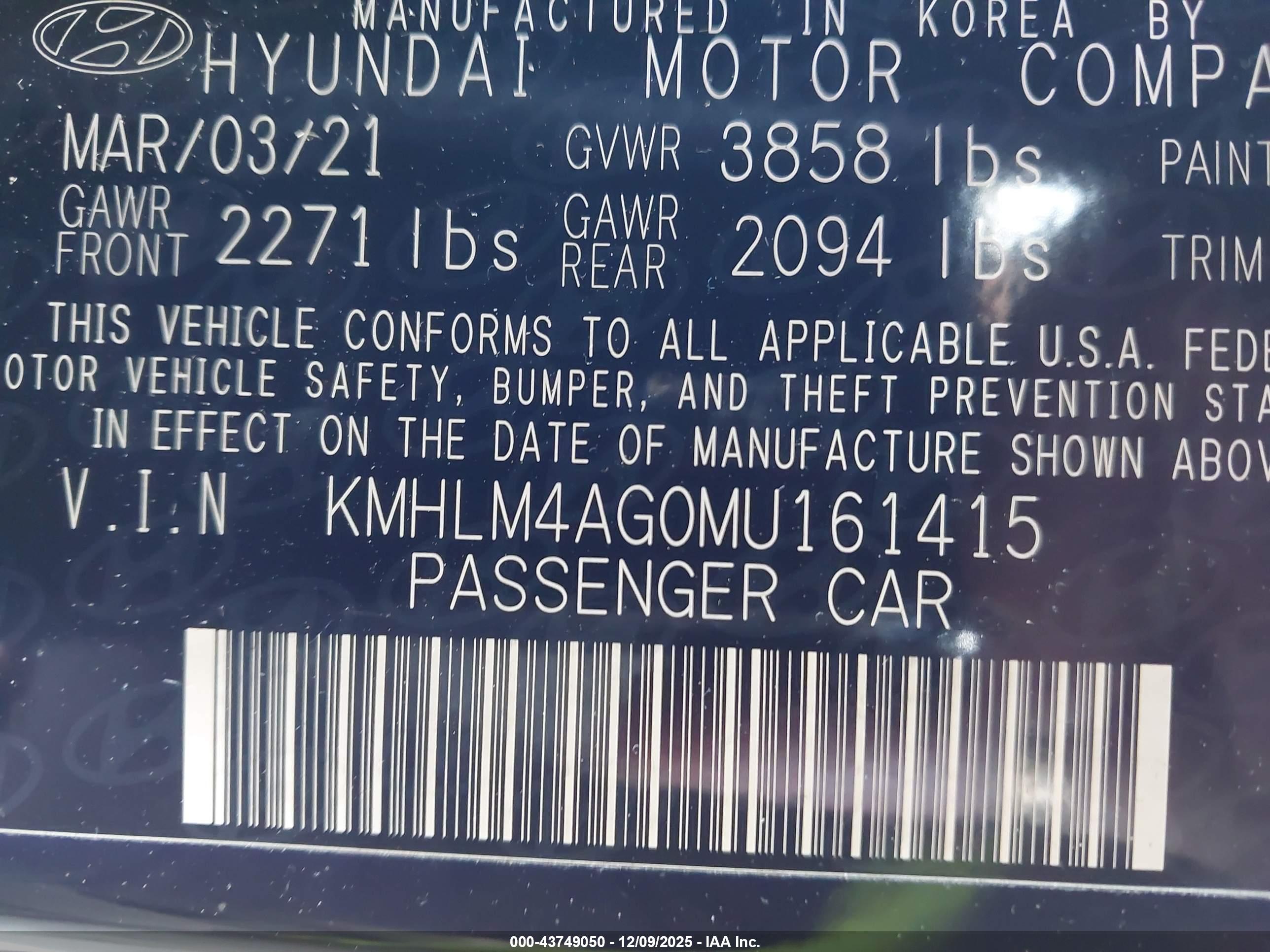 HYUNDAI ELANTRA image 9