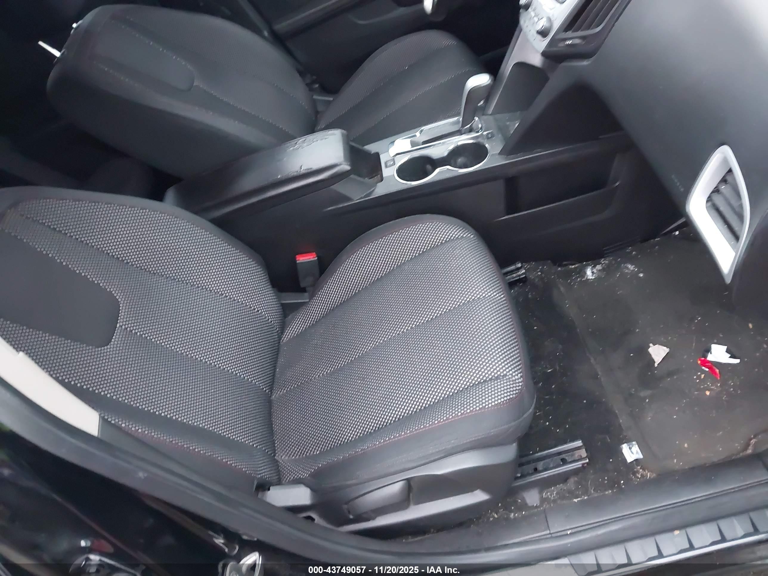 CHEVROLET EQUINOX image 5
