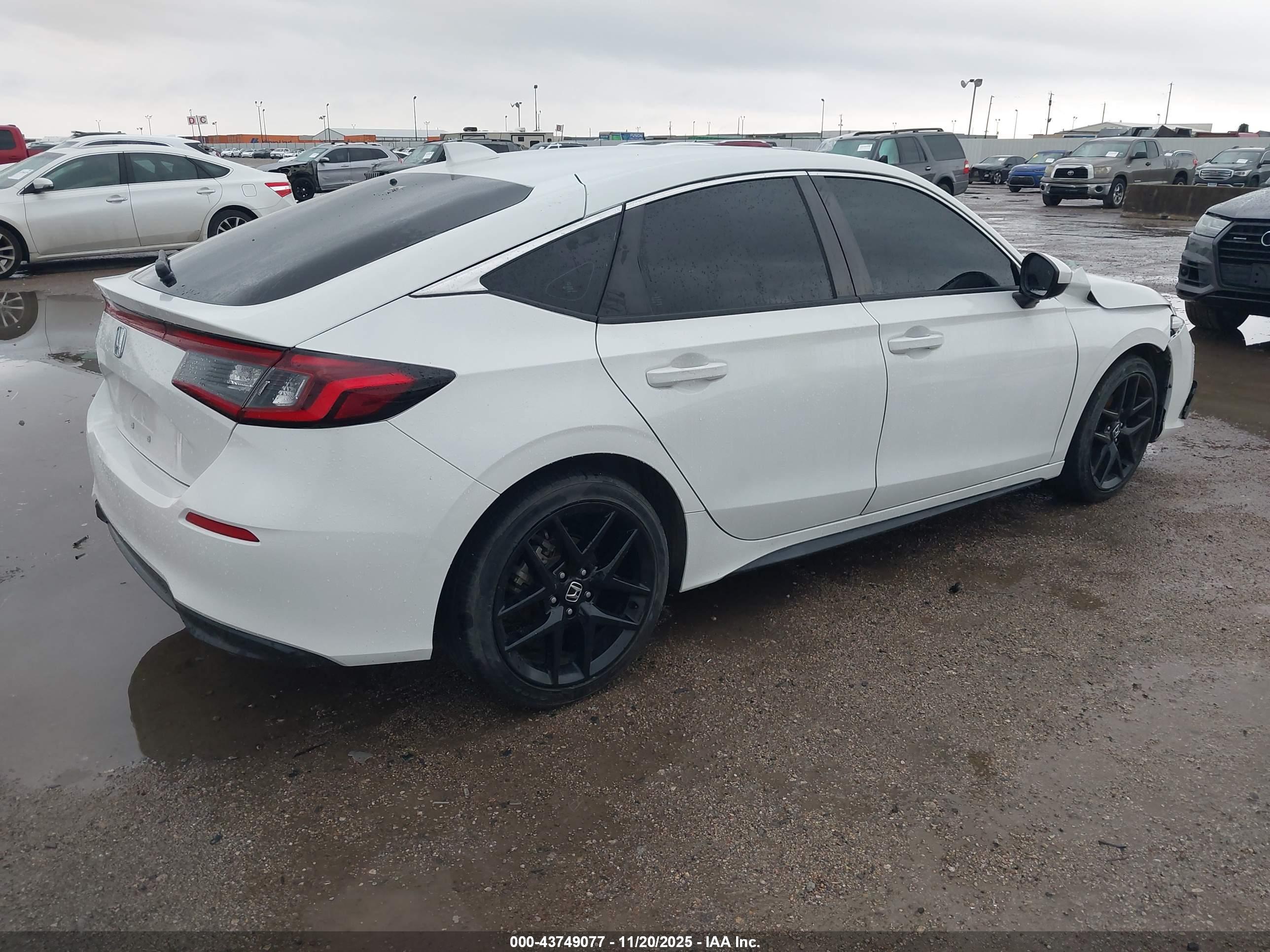 HONDA CIVIC image 4