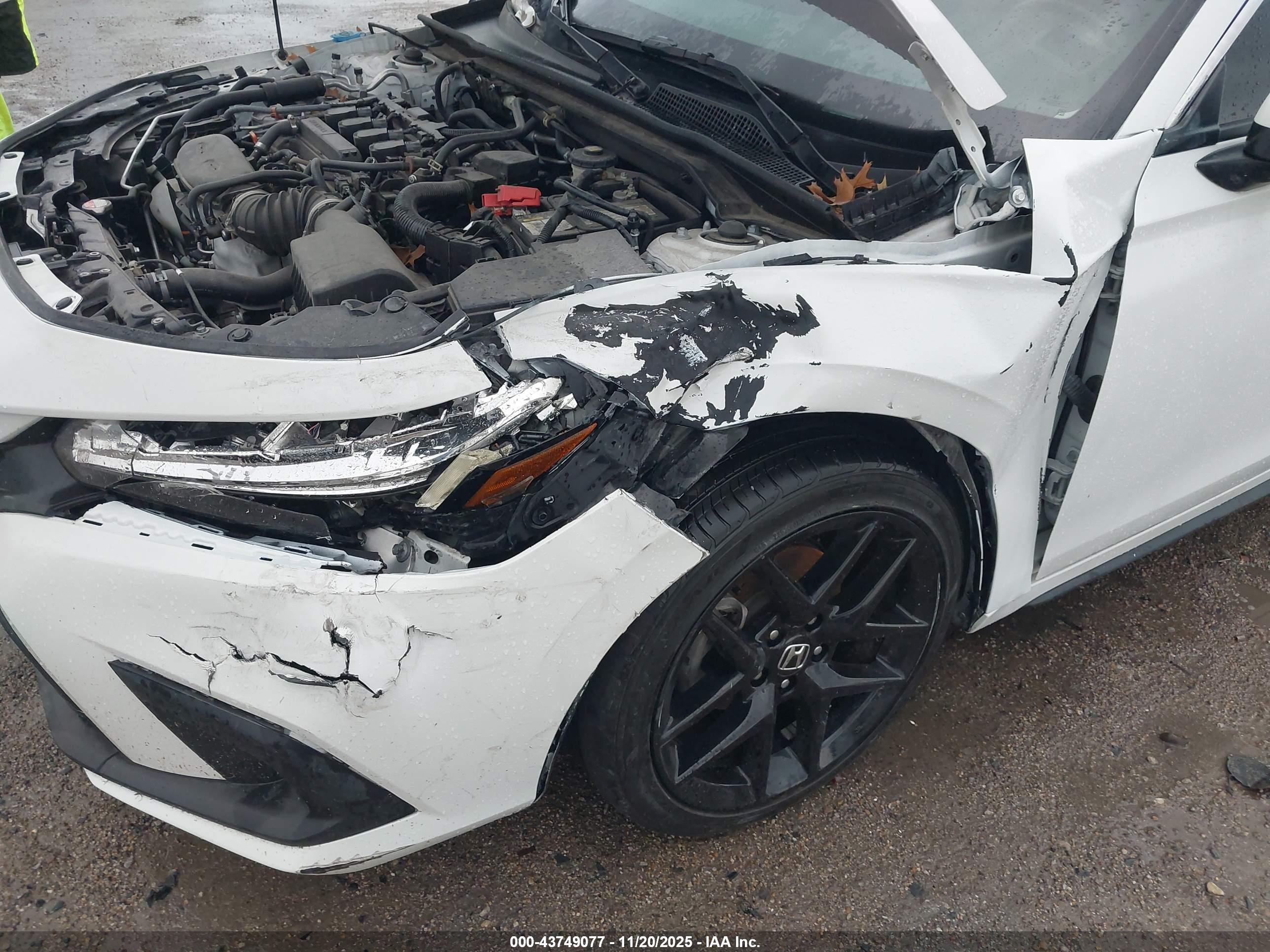 HONDA CIVIC image 6