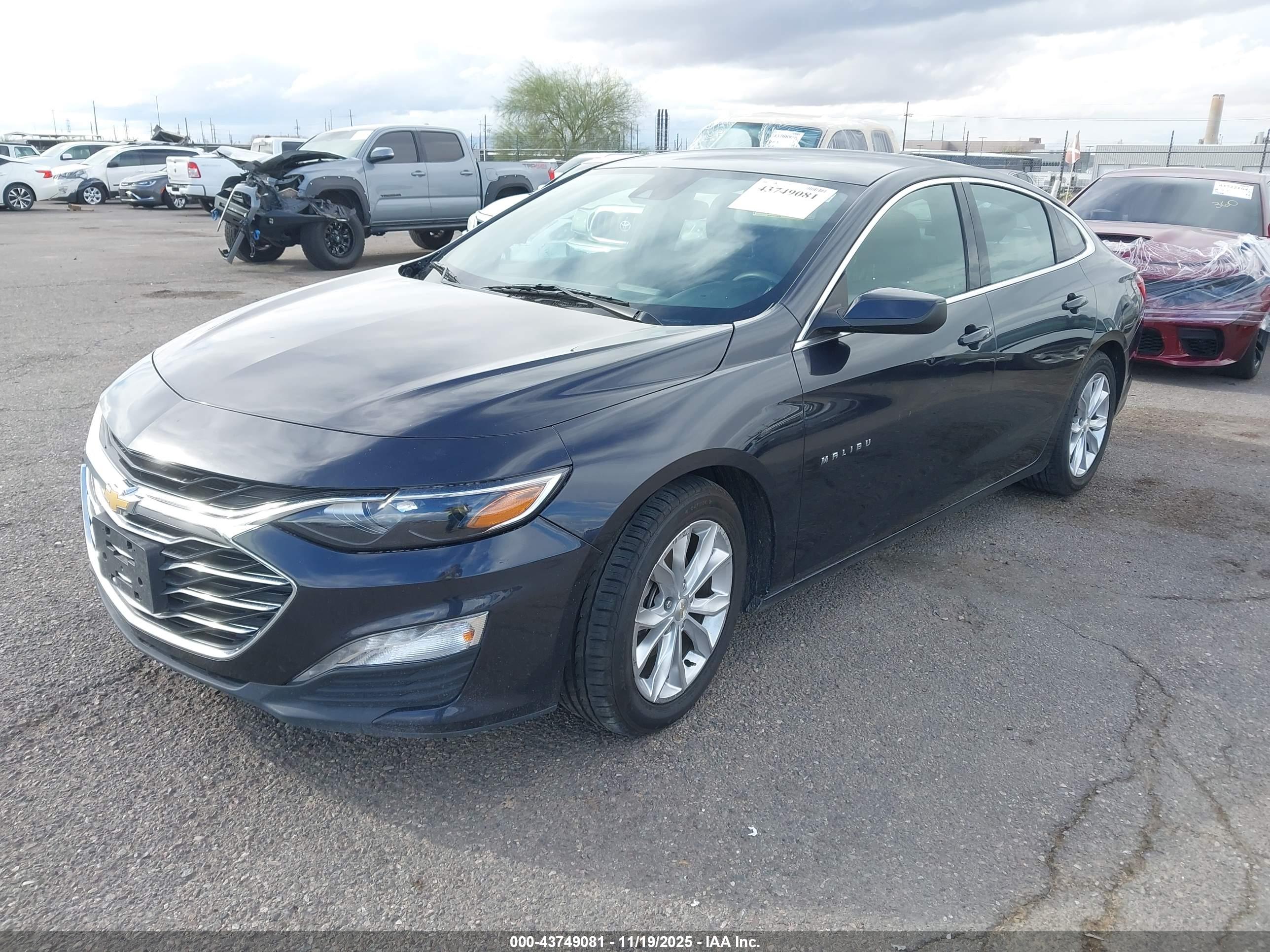 CHEVROLET MALIBU image 2