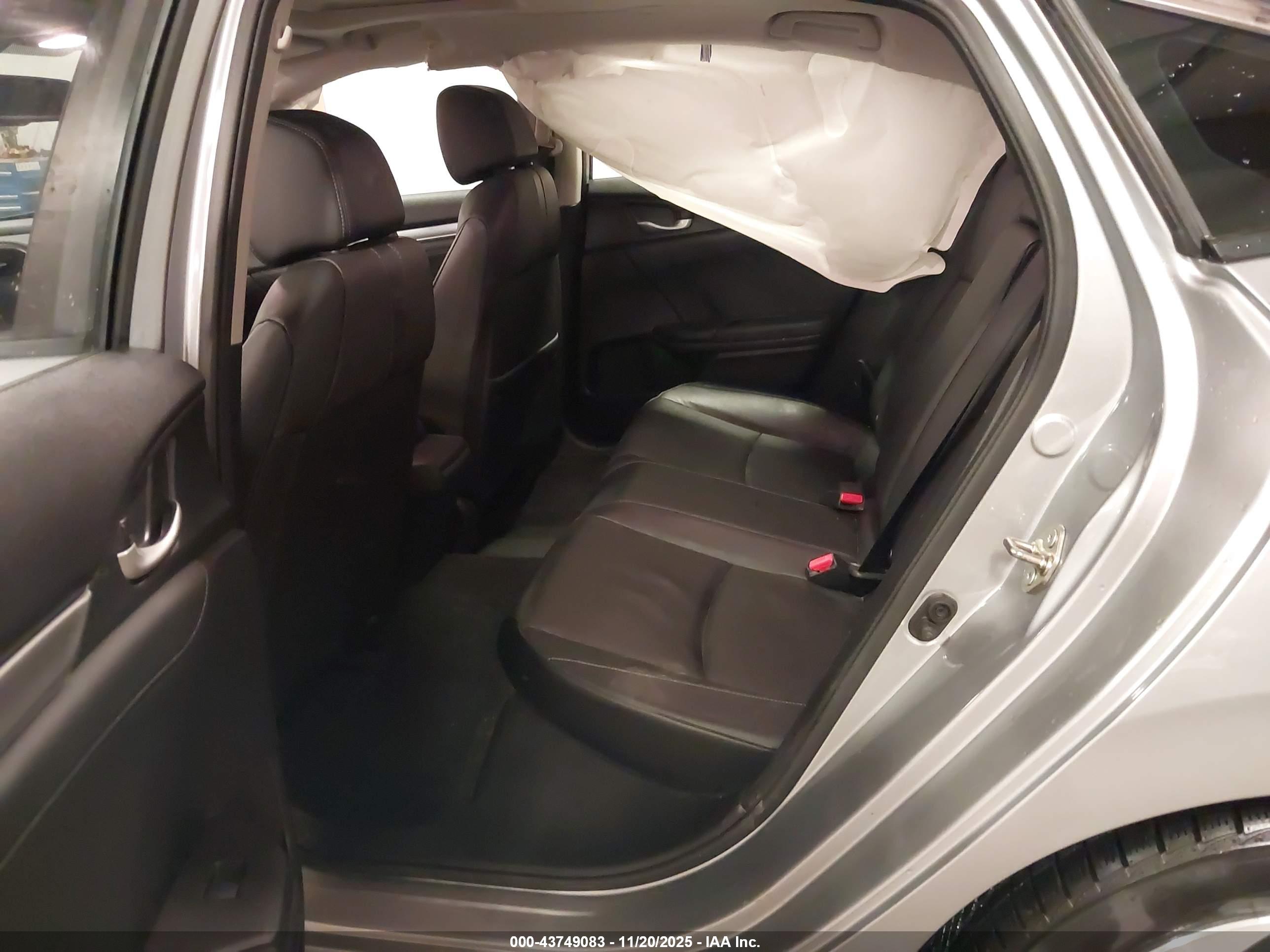 HONDA CIVIC image 8