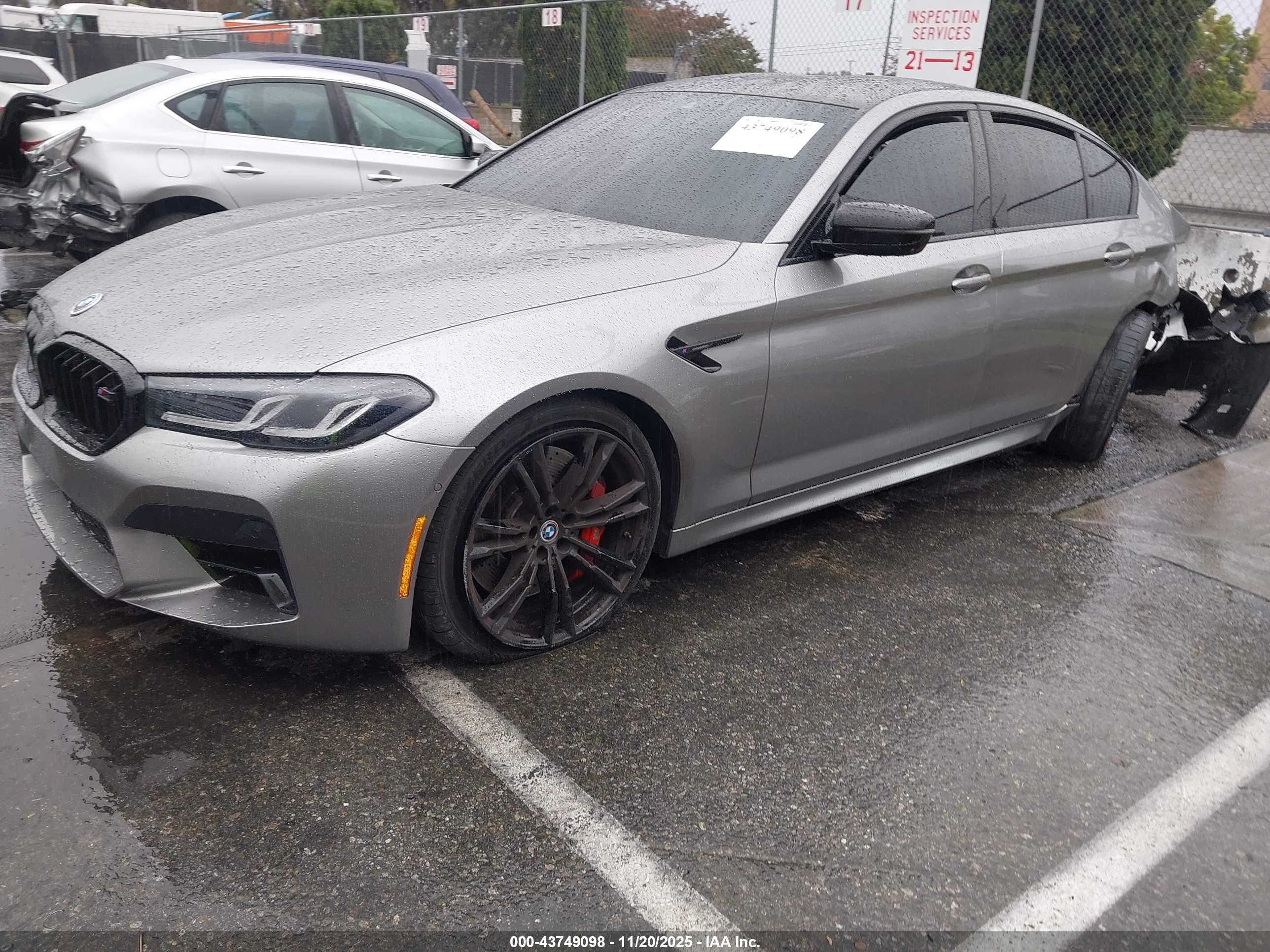 BMW M5 image 2