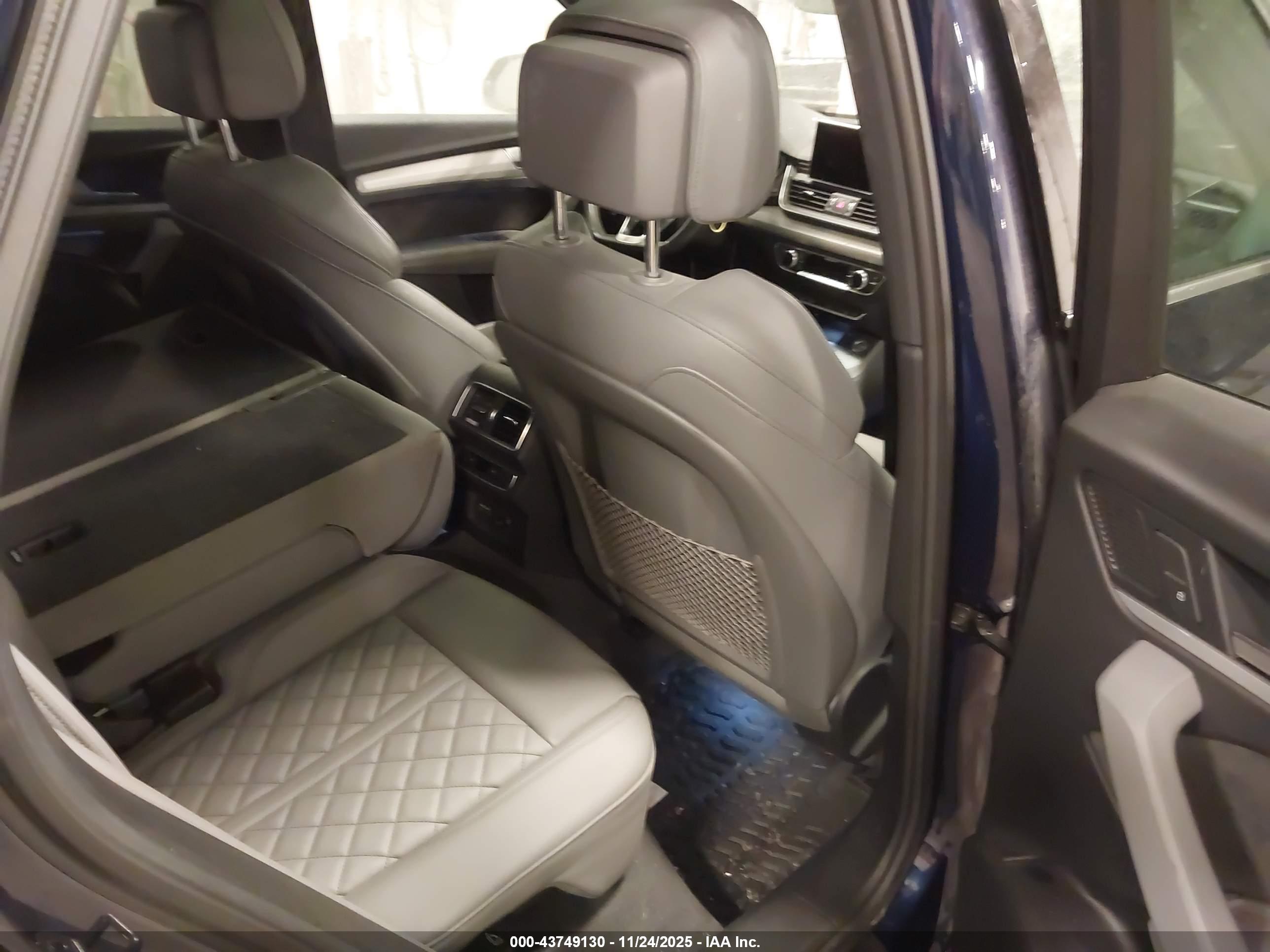 AUDI SQ5 image 8