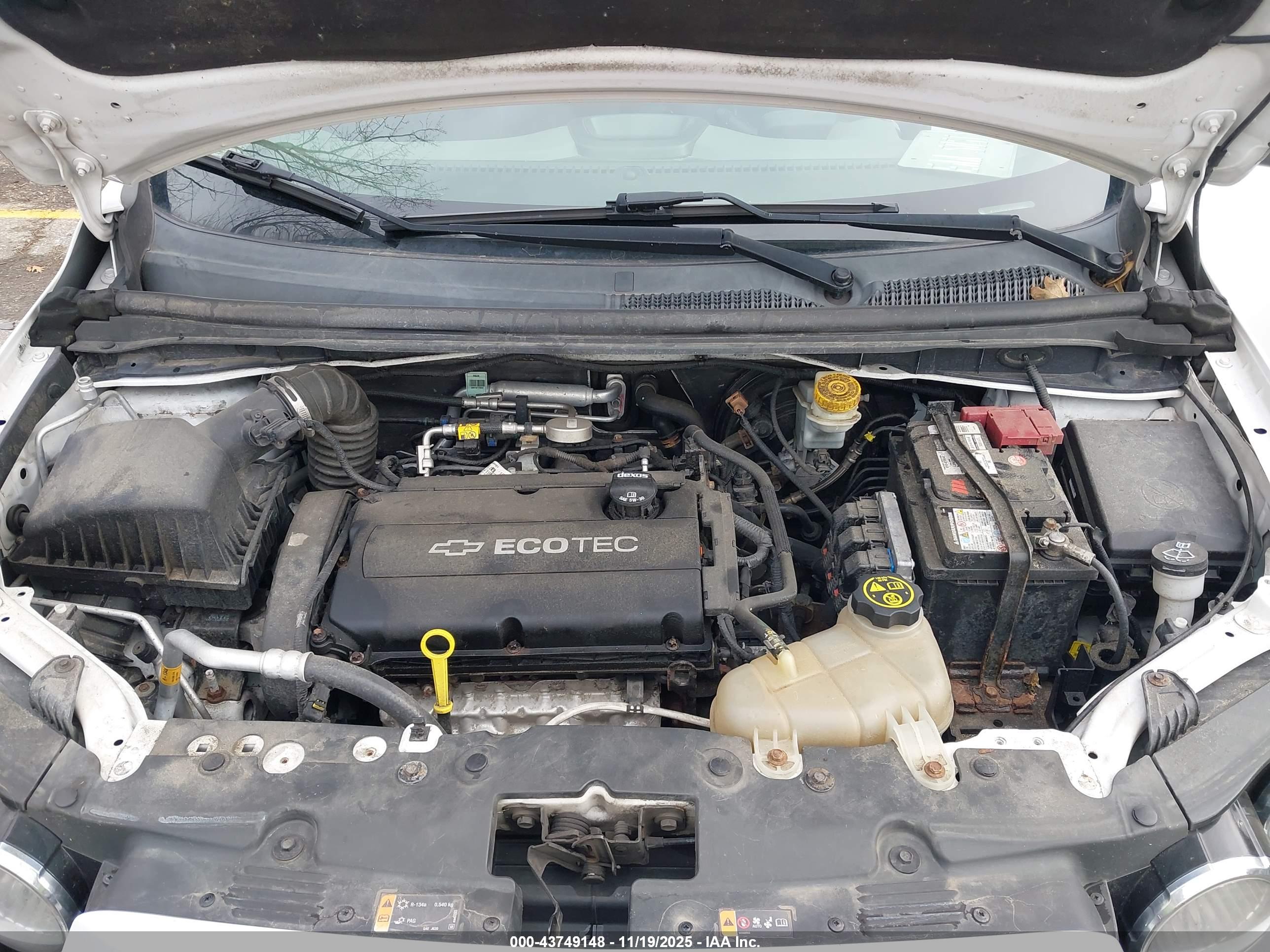 CHEVROLET SONIC image 10