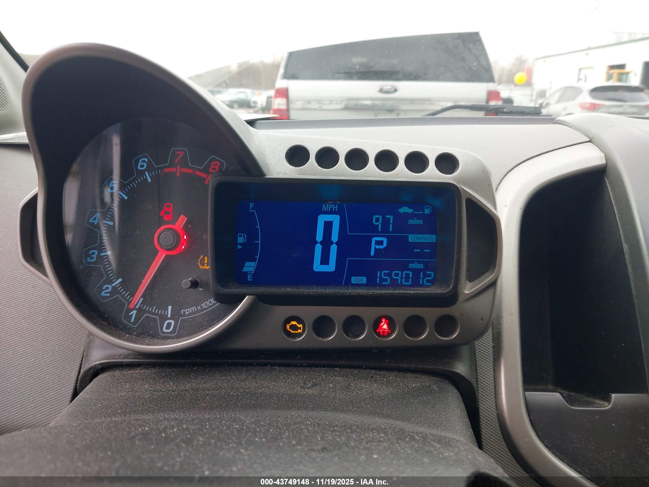 CHEVROLET SONIC image 7