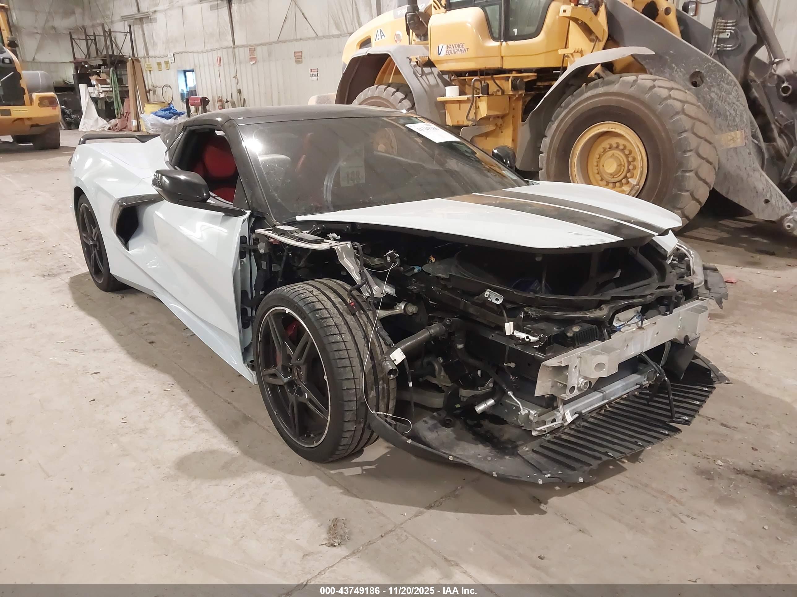 CHEVROLET CORVETTE image 6
