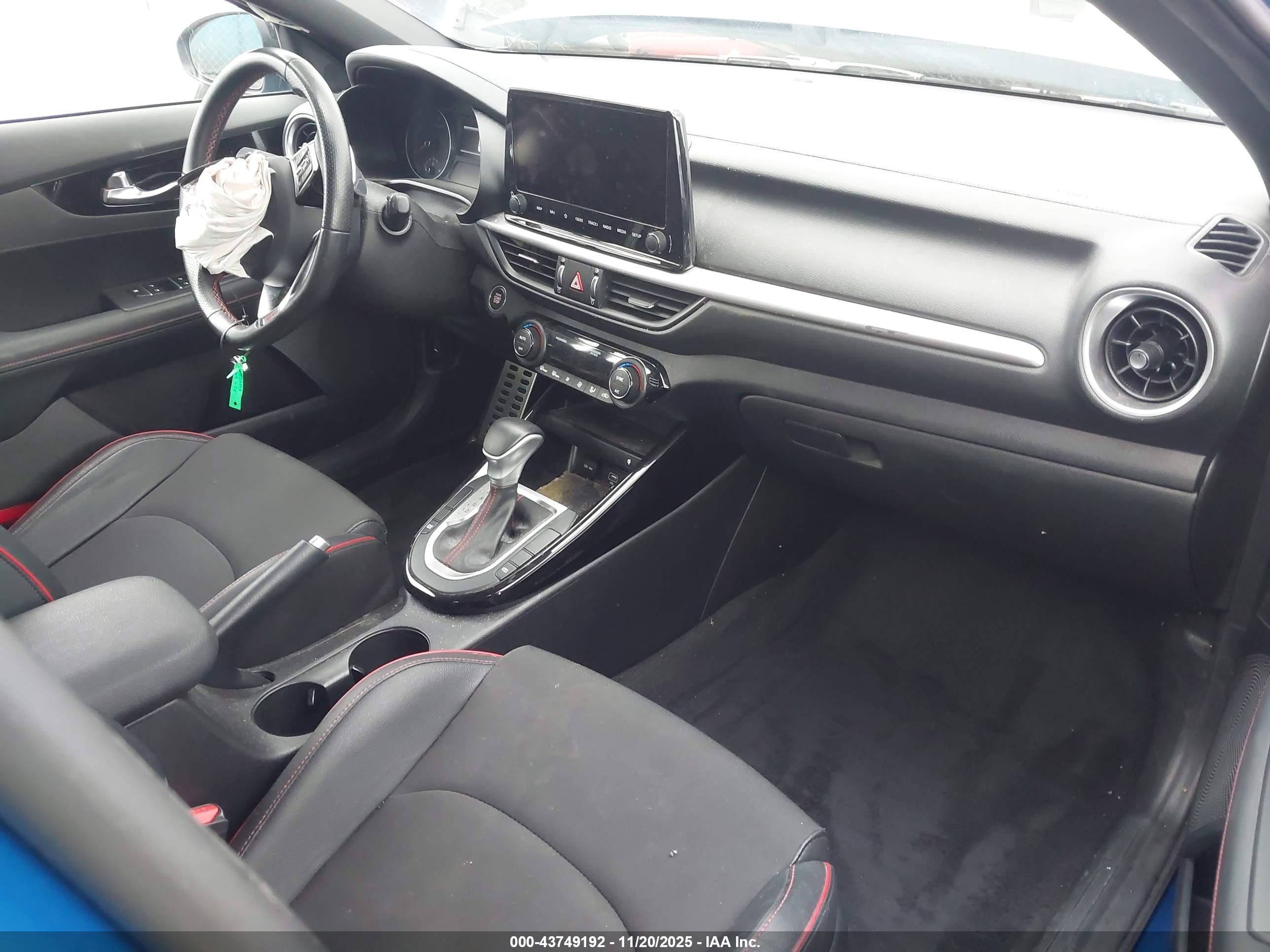 KIA FORTE image 5