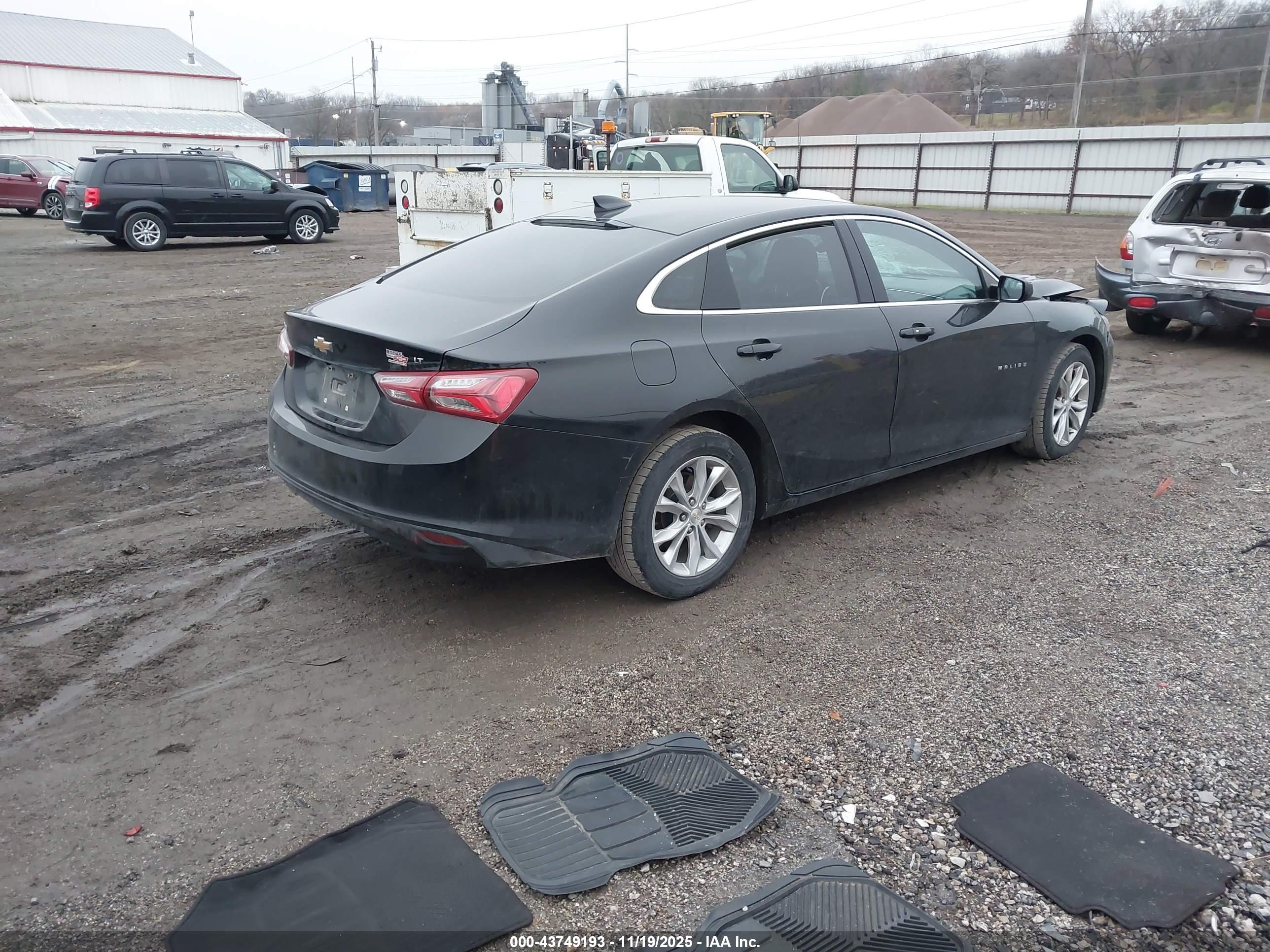 CHEVROLET MALIBU image 4