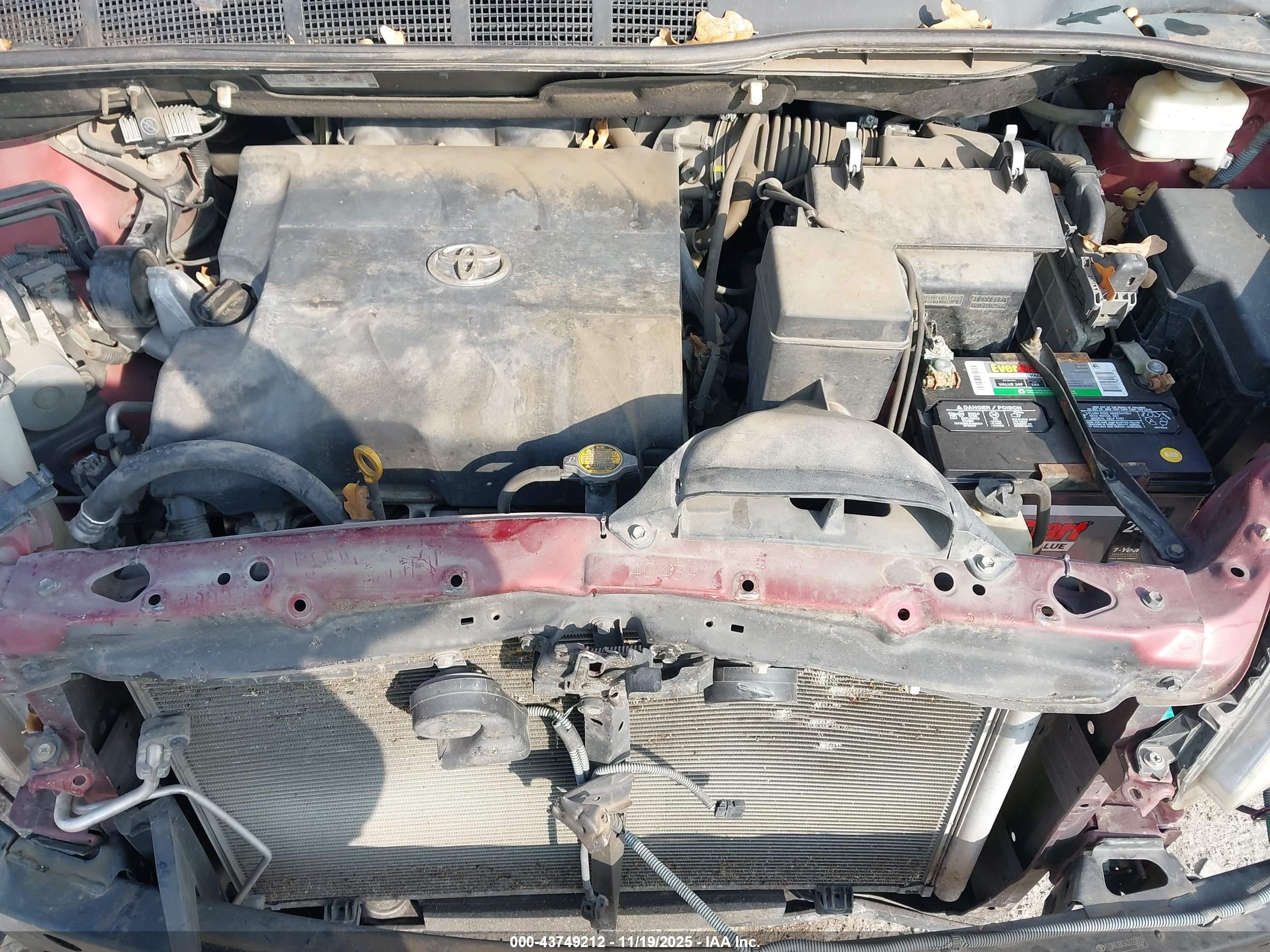 TOYOTA SIENNA image 10