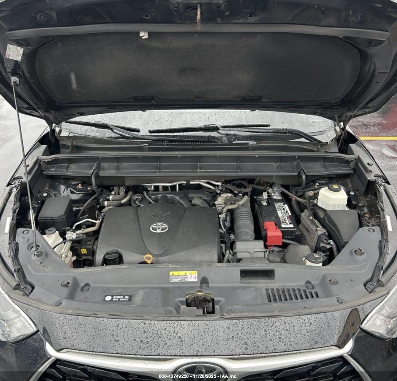 TOYOTA HIGHLANDER image 10