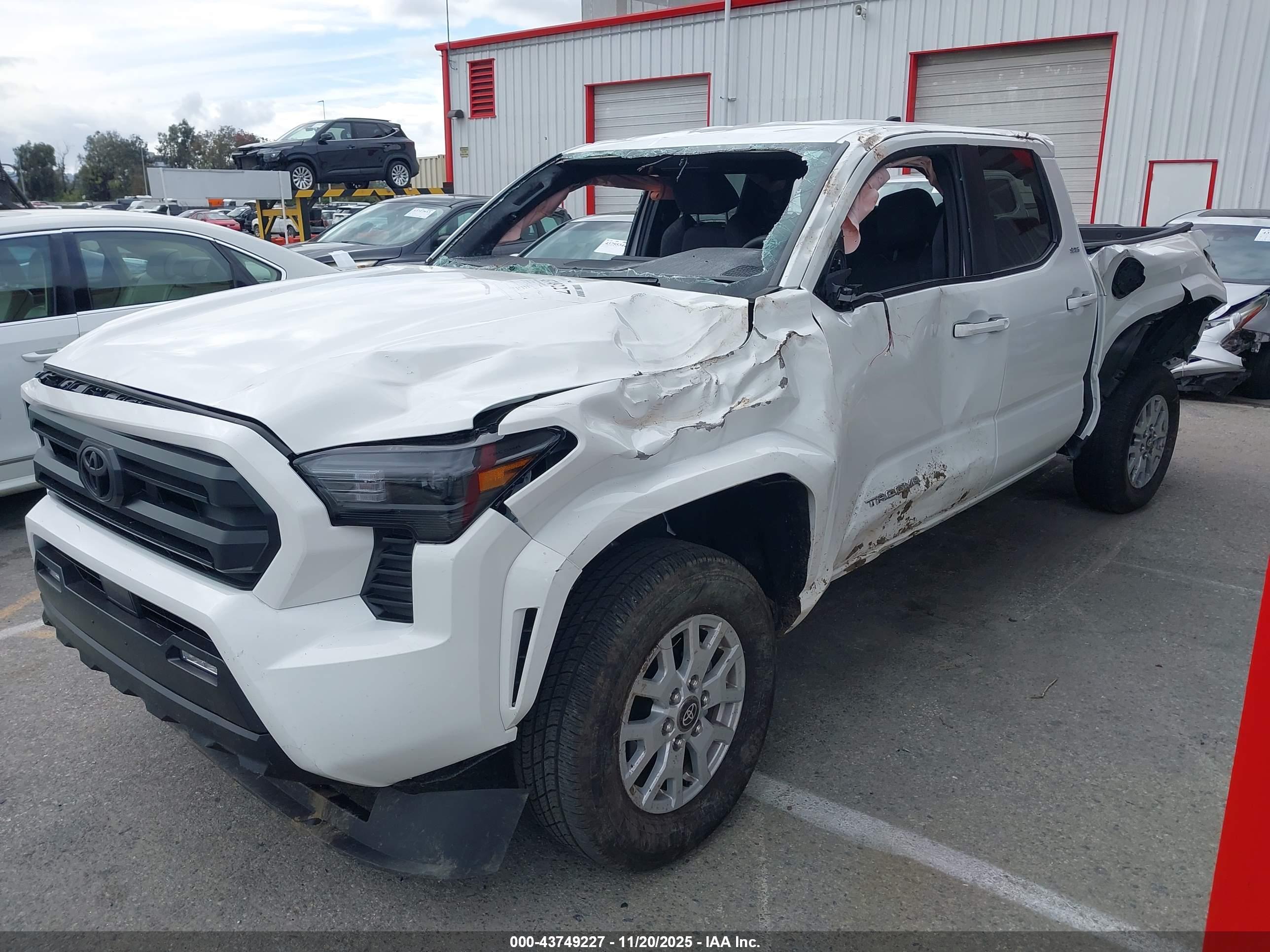 TOYOTA TACOMA image 2