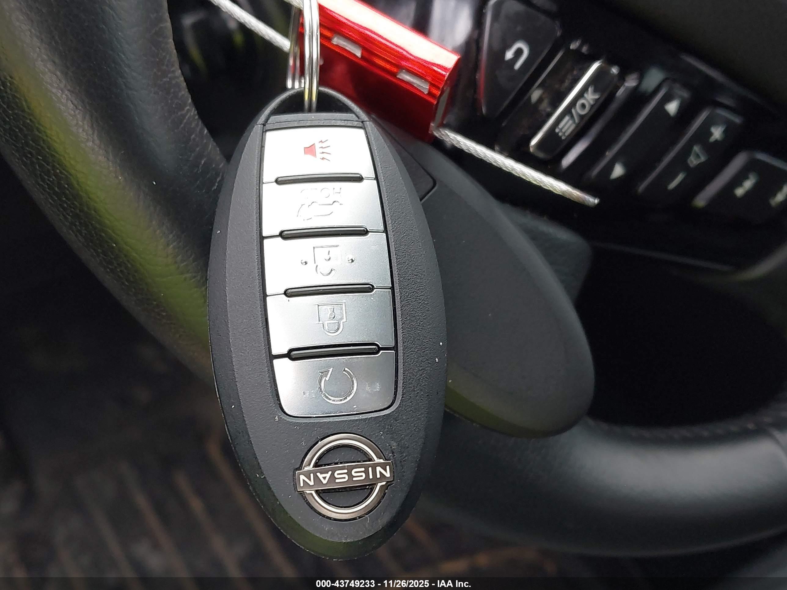 NISSAN ARMADA image 11