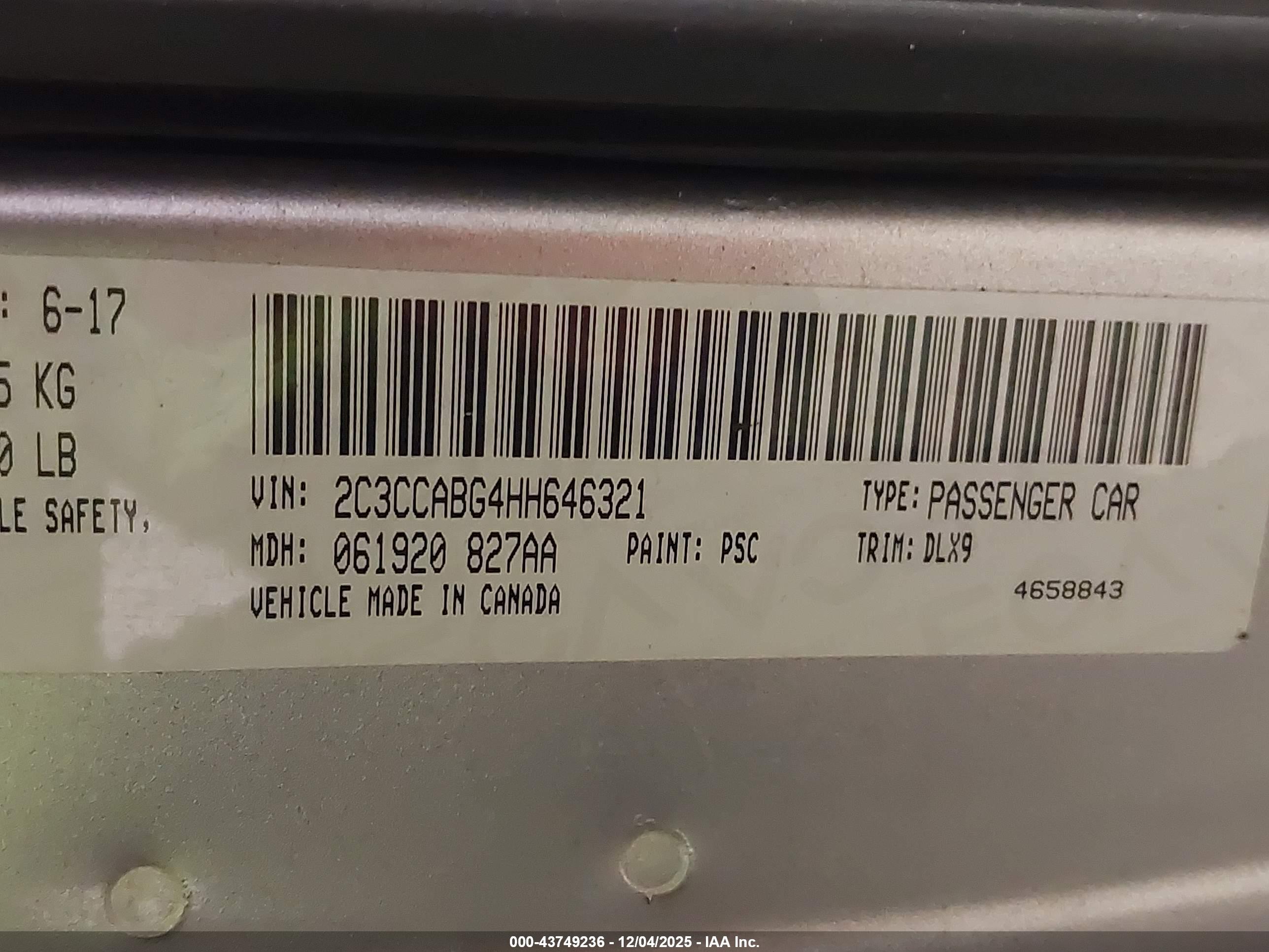 CHRYSLER 300 image 9