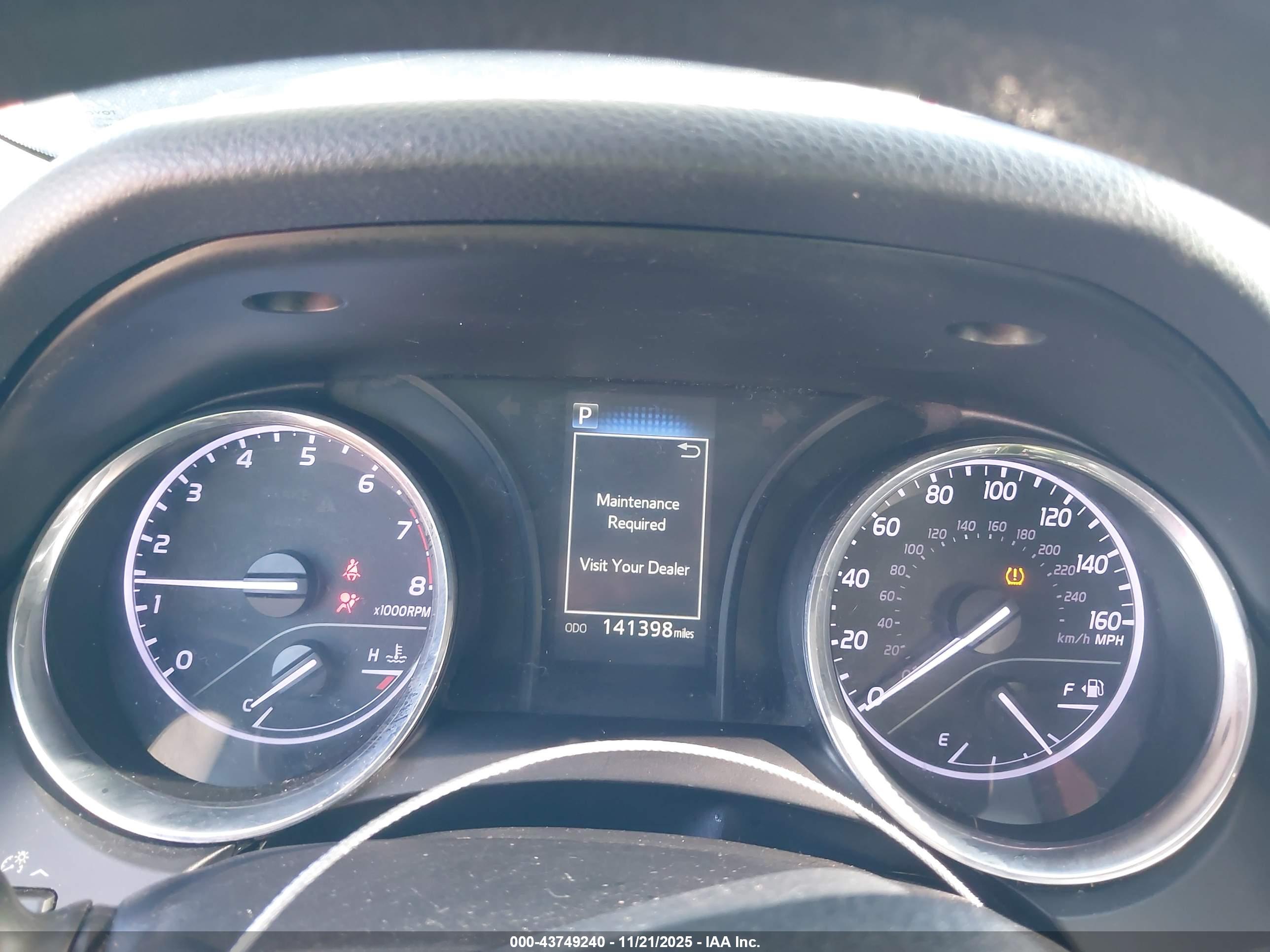 TOYOTA CAMRY image 7