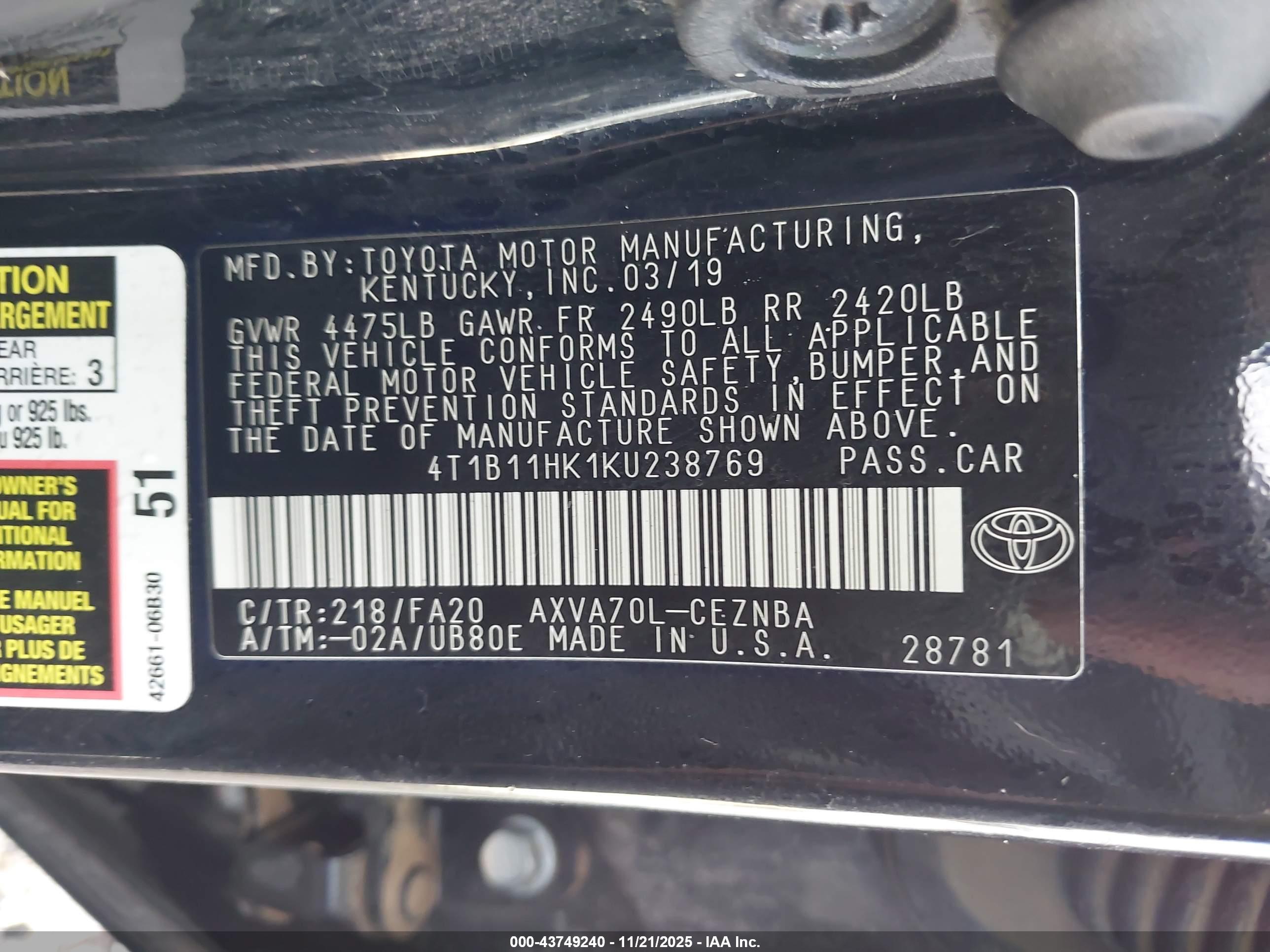 TOYOTA CAMRY image 9