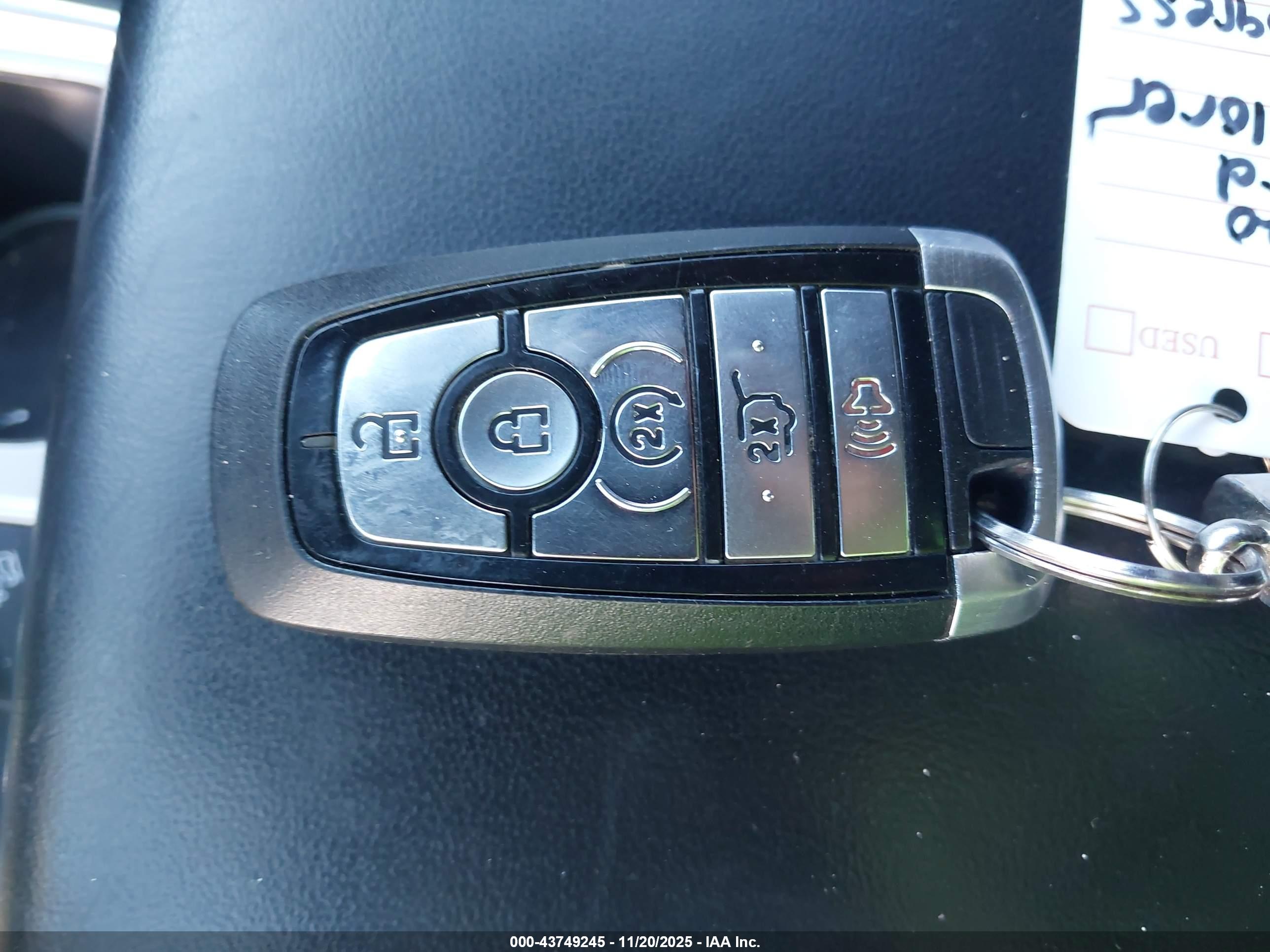 FORD EXPLORER image 11