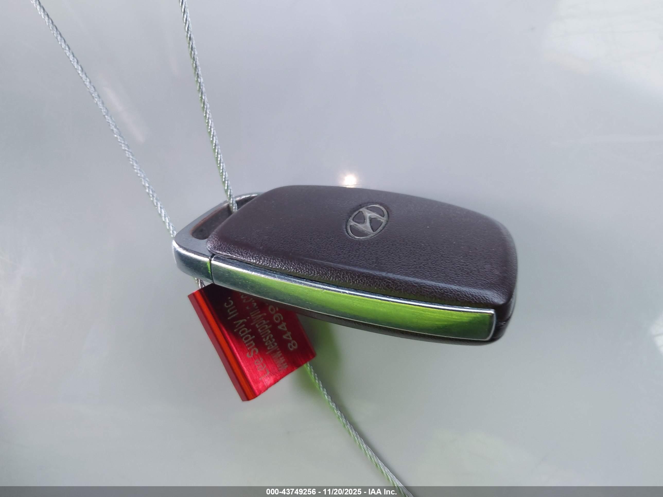 HYUNDAI SONATA image 11
