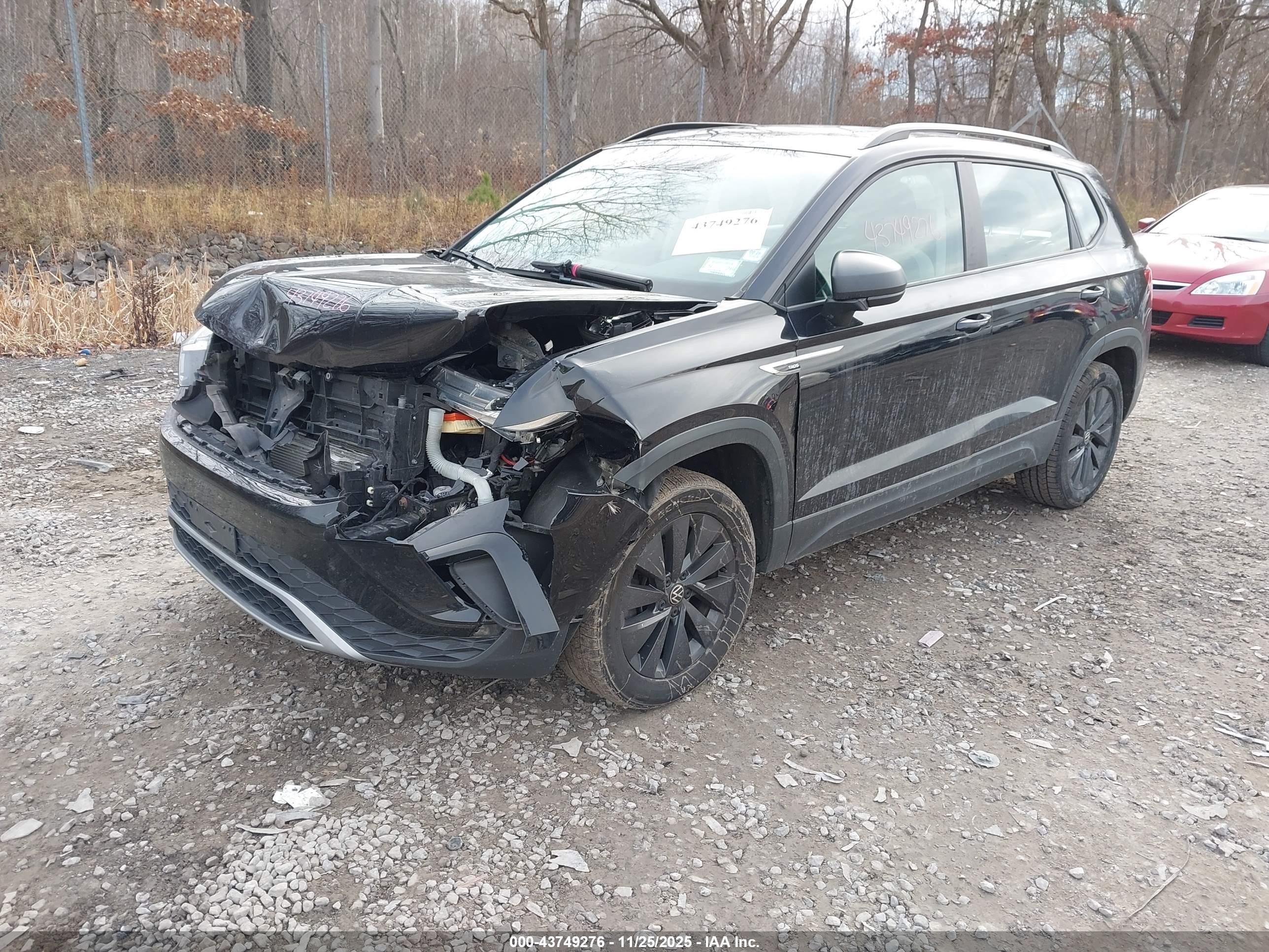 VOLKSWAGEN TAOS image 2