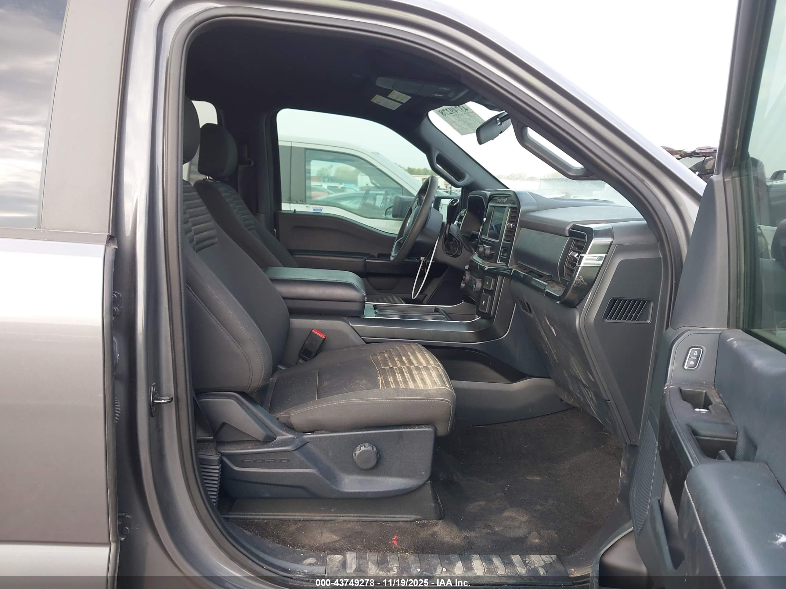FORD F-150 image 5