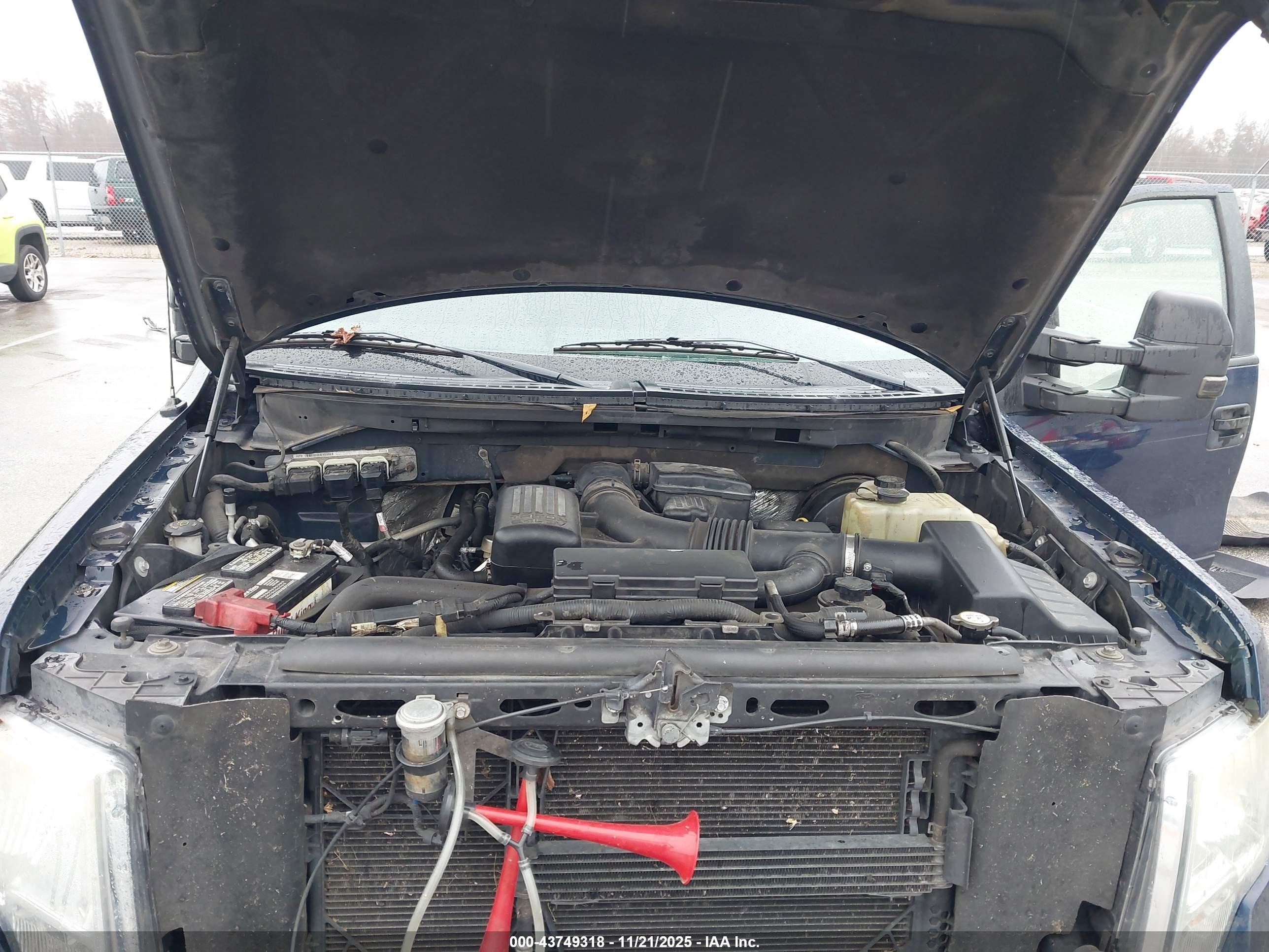 FORD F-150 image 10