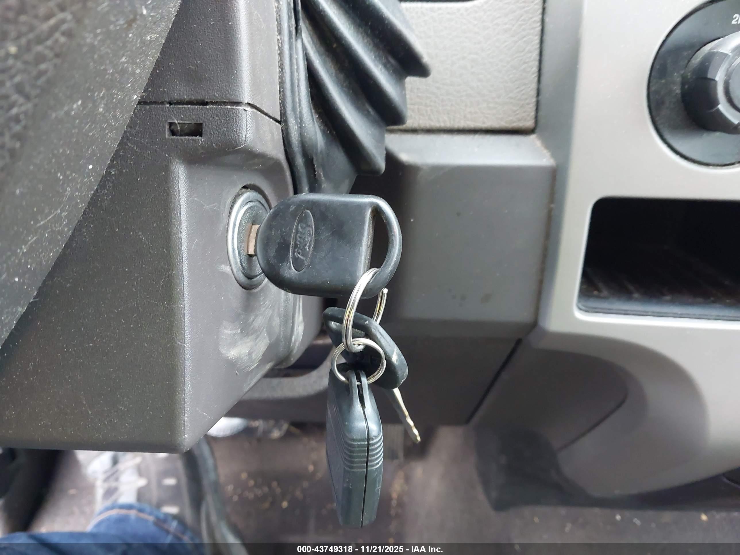 FORD F-150 image 11