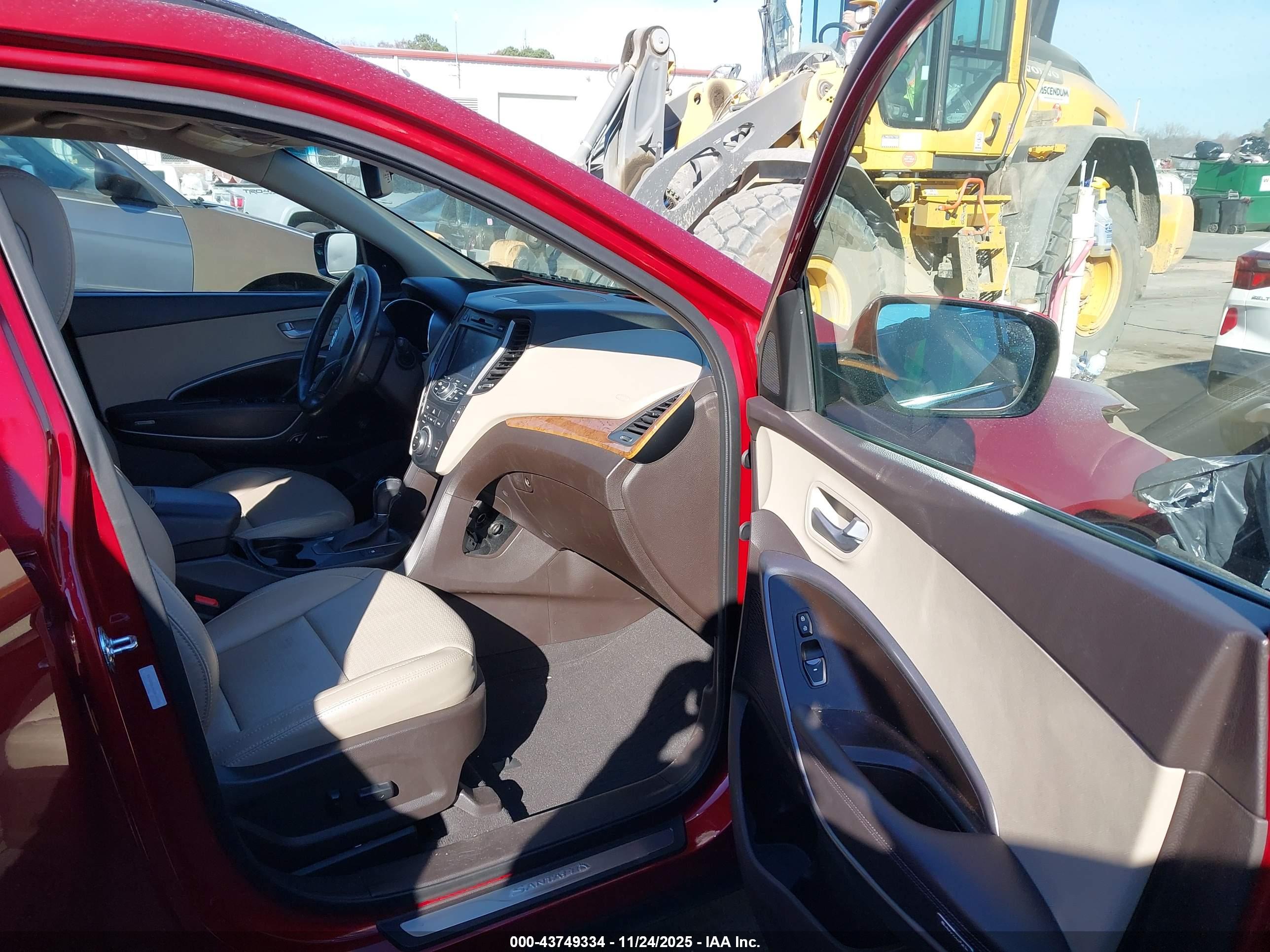 HYUNDAI SANTA image 5