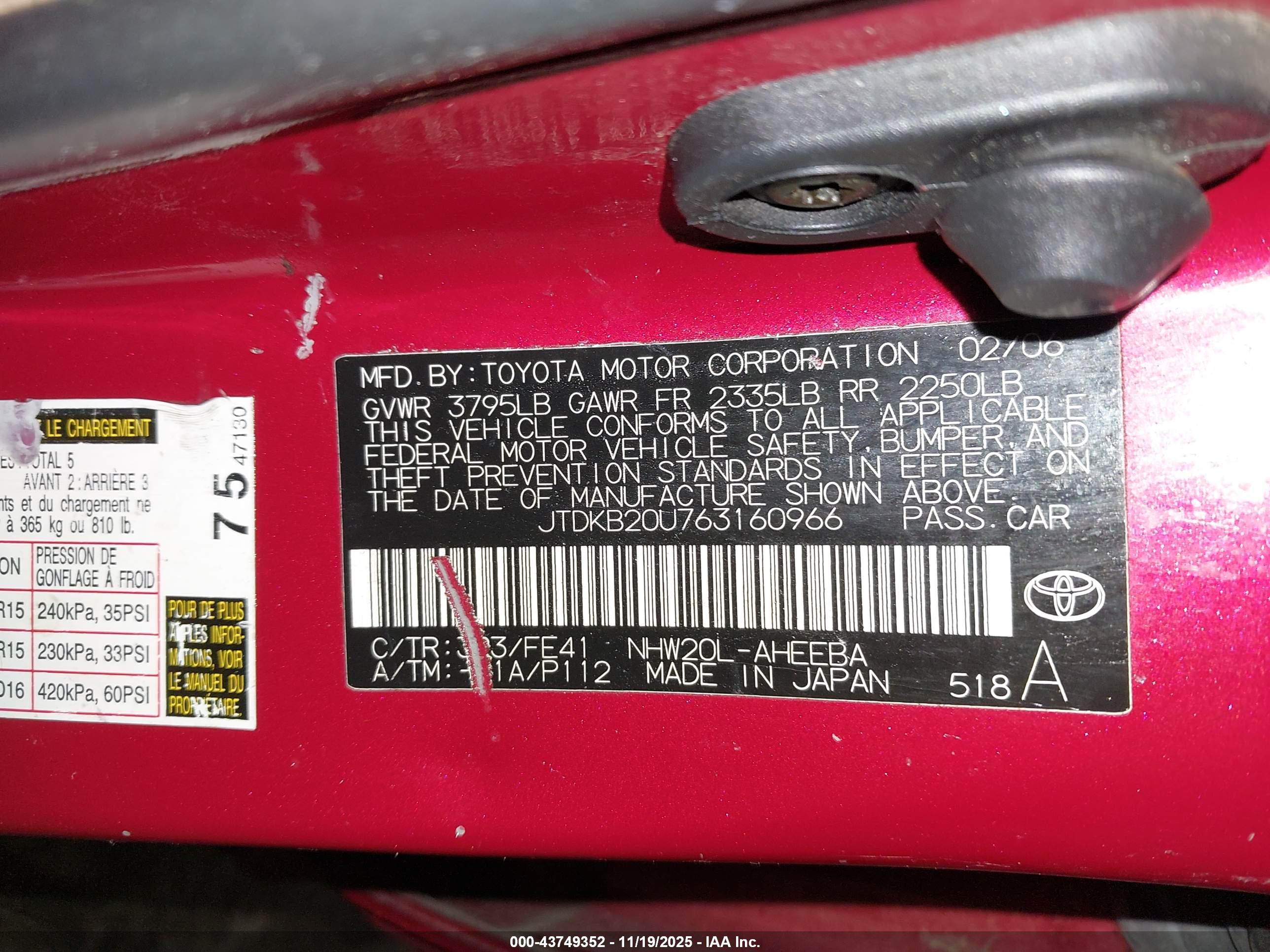TOYOTA PRIUS image 9