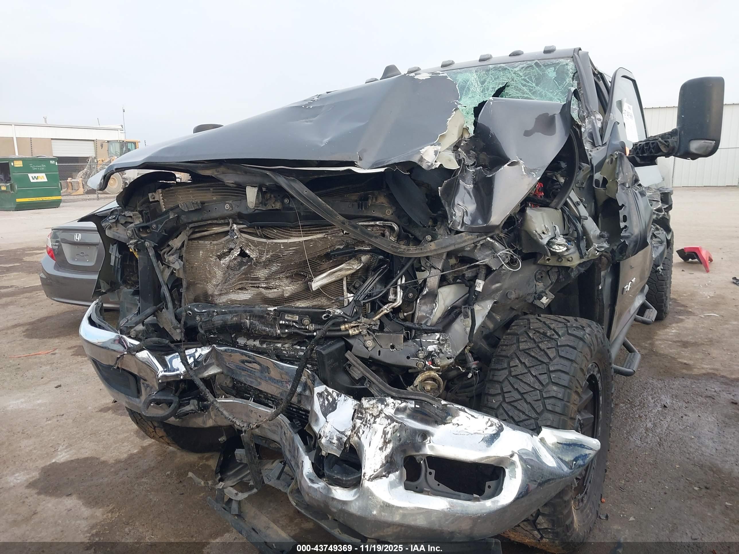 RAM 2500 image 6