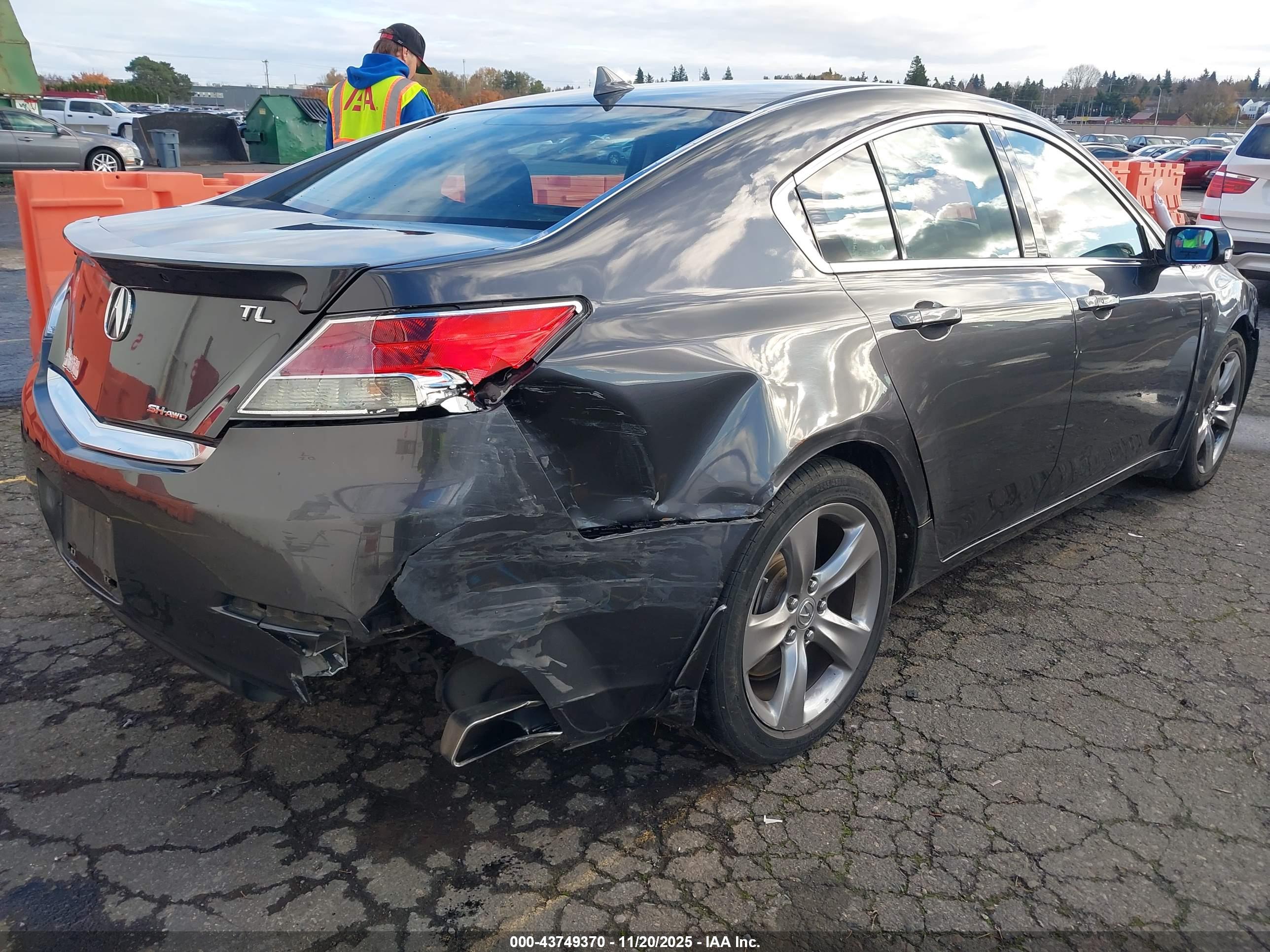 ACURA TL image 6