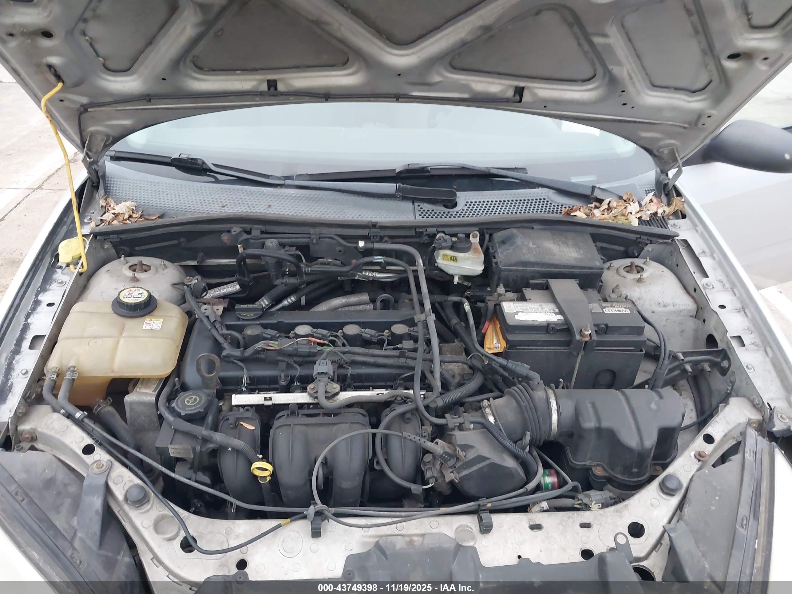 FORD FOCUS image 10