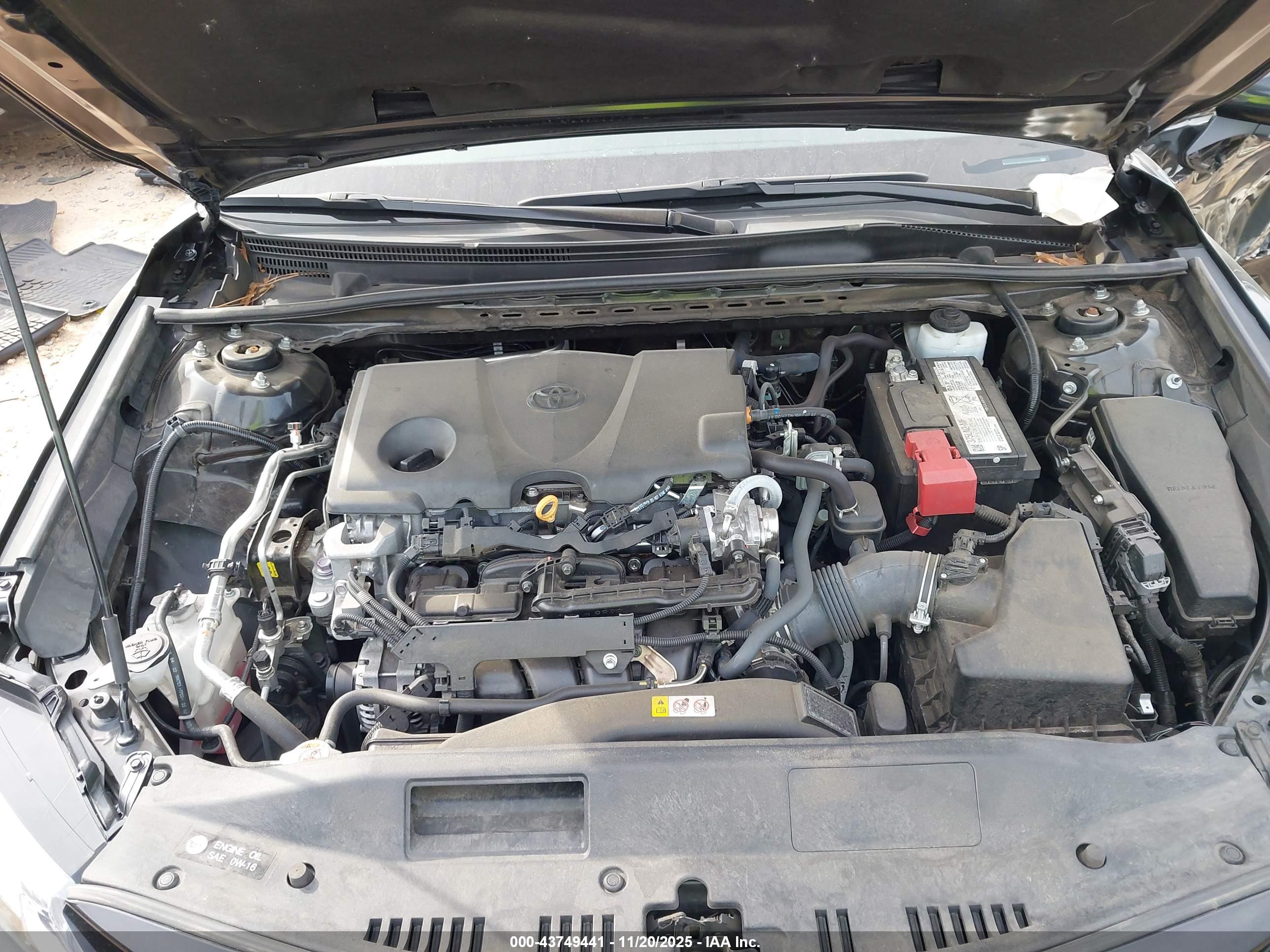 TOYOTA CAMRY image 10