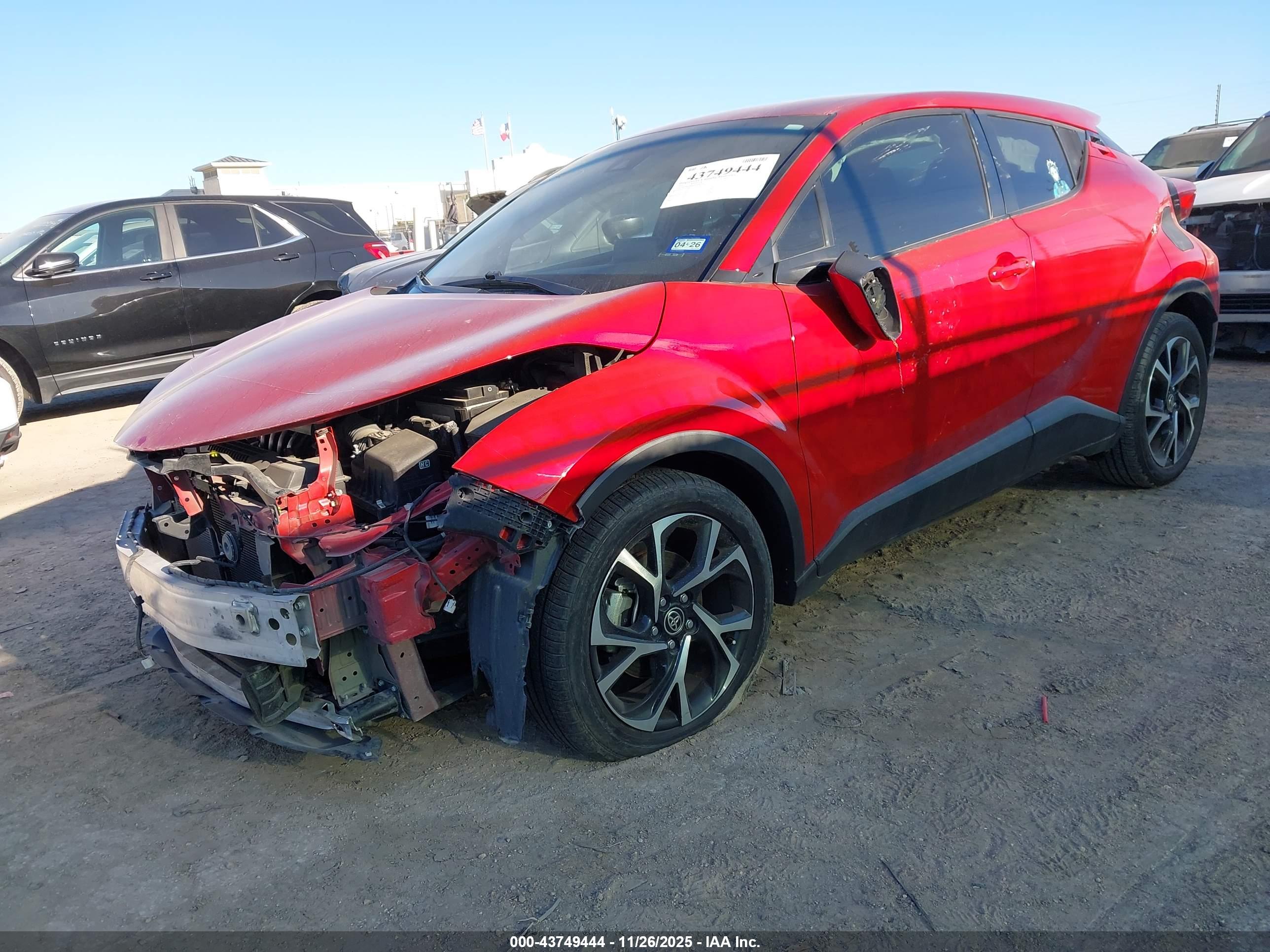 TOYOTA C-HR image 2