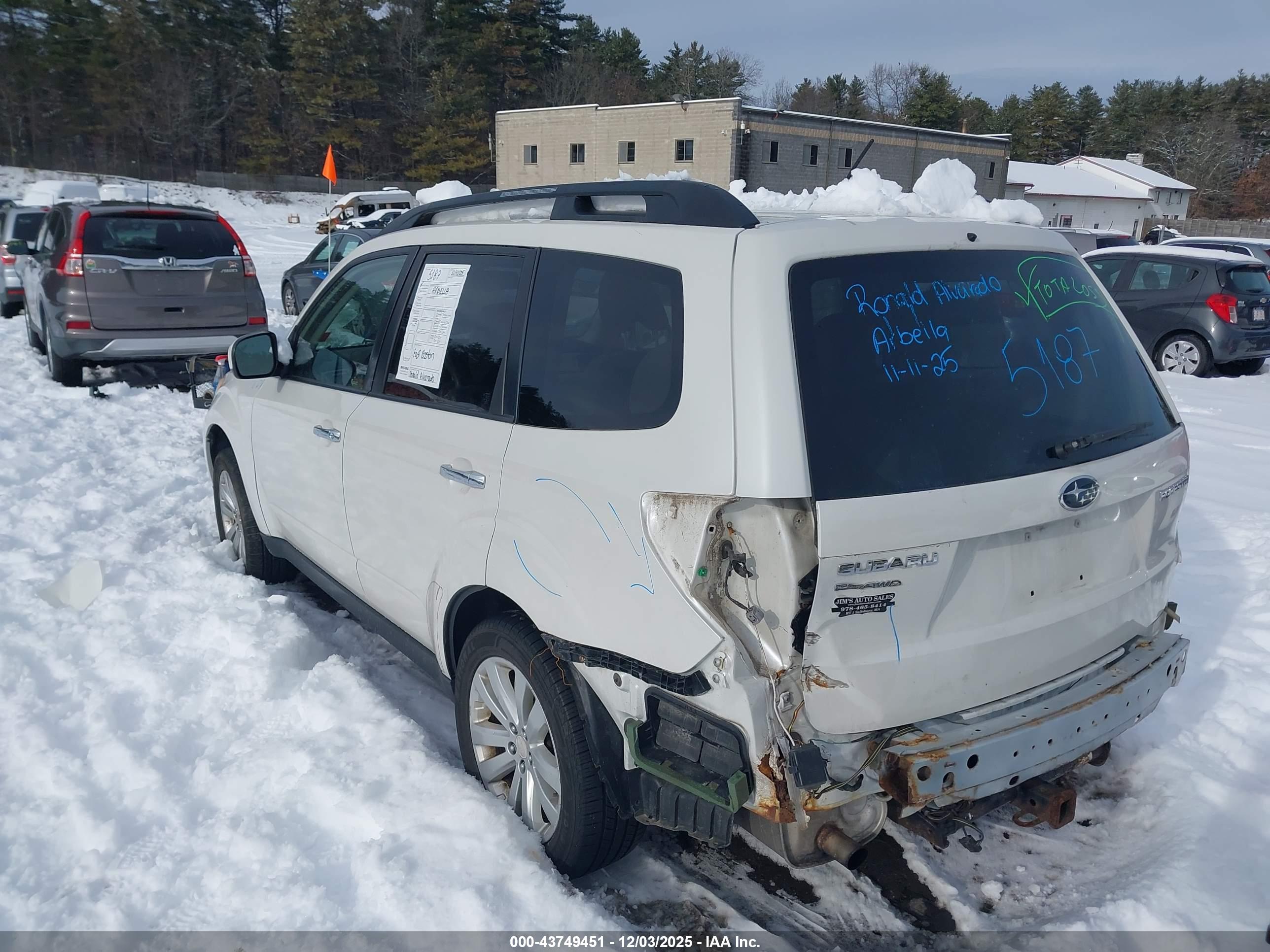 SUBARU FORESTER image 3
