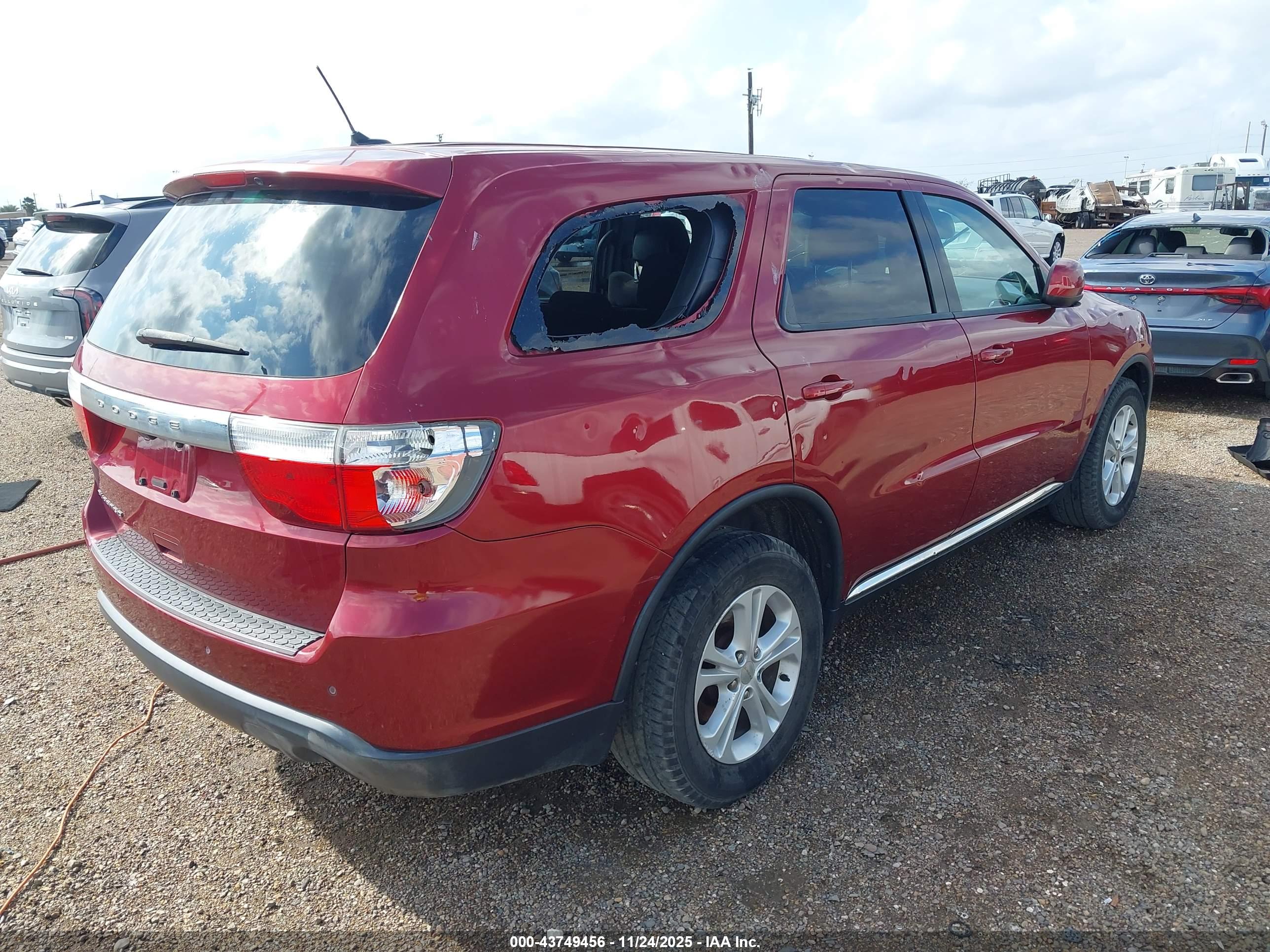 DODGE DURANGO image 4