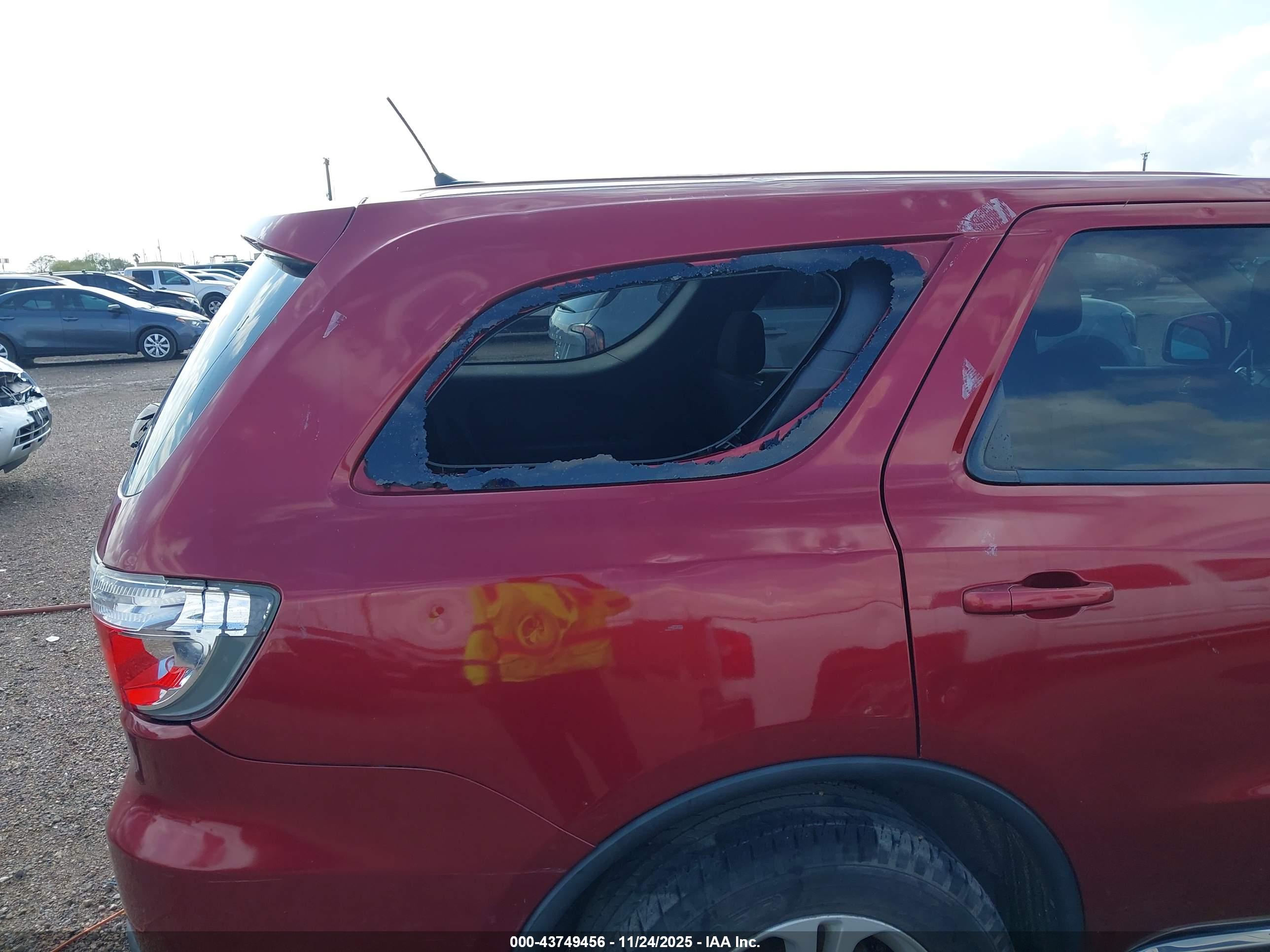 DODGE DURANGO image 6