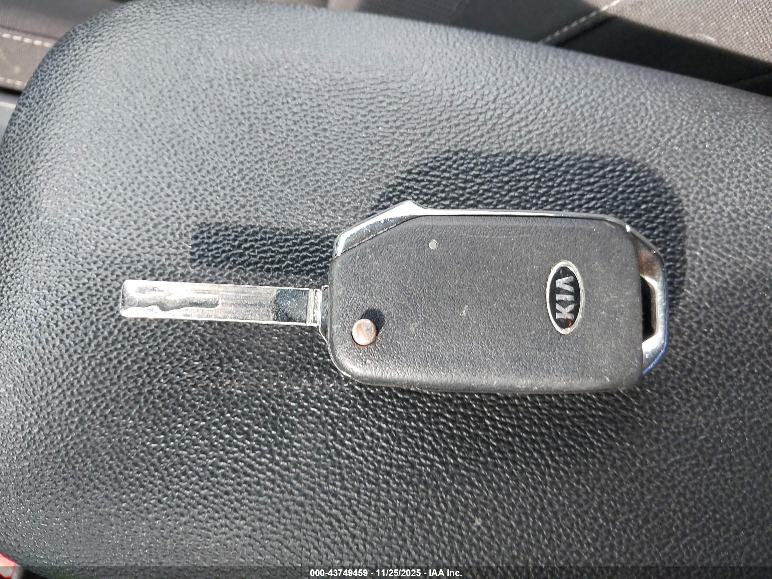 KIA FORTE image 11