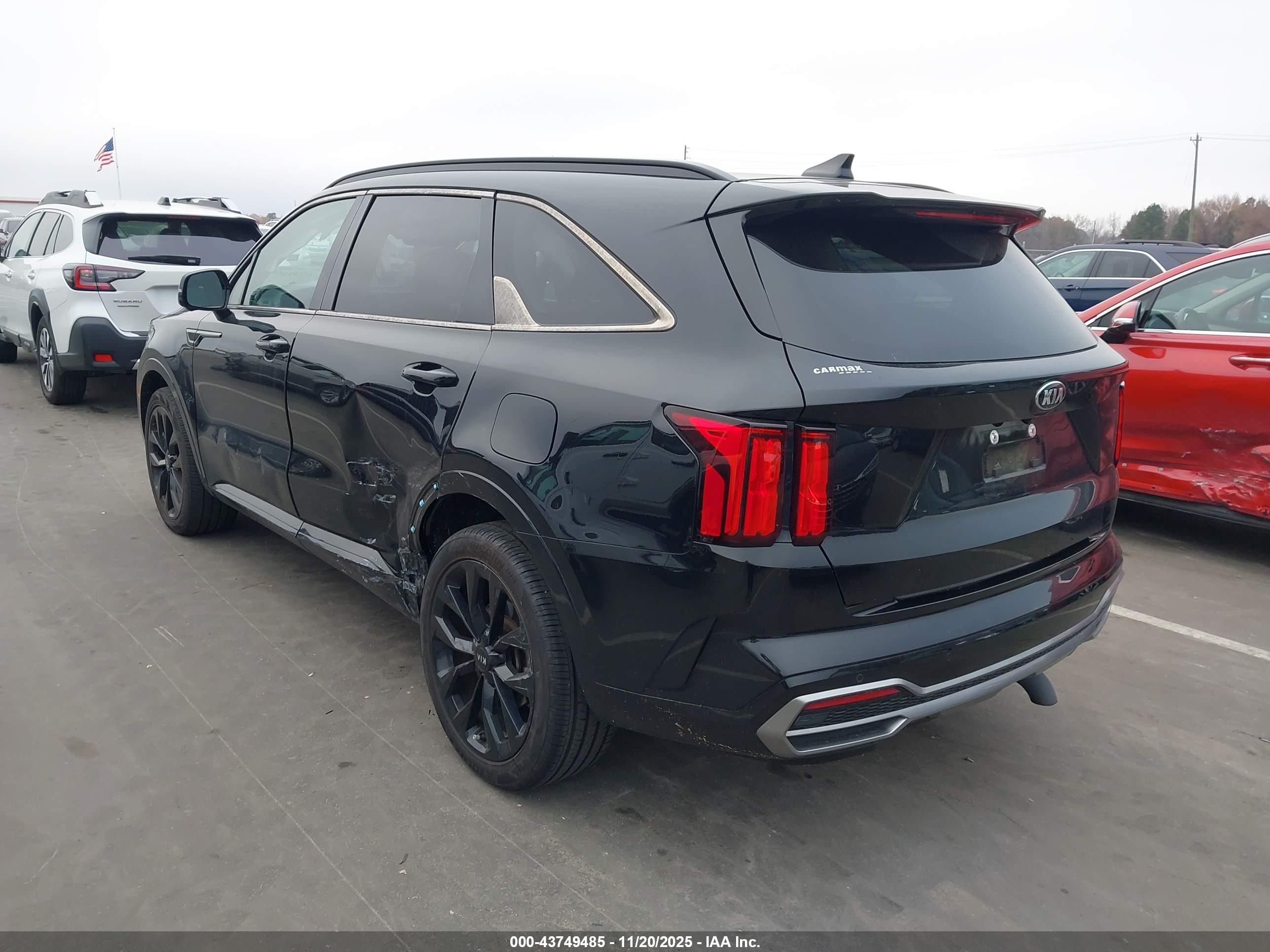 KIA SORENTO image 3