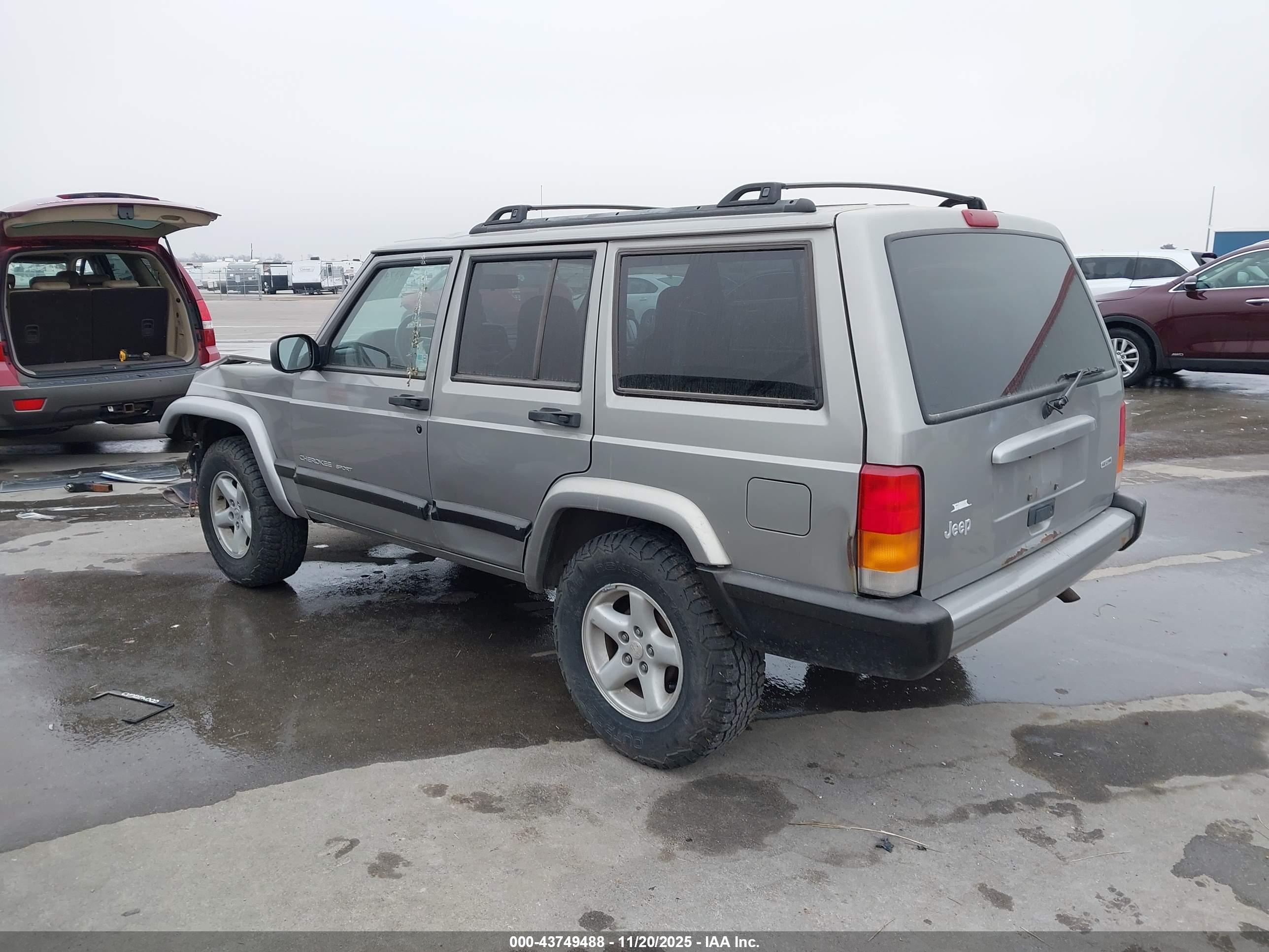 JEEP CHEROKEE image 3