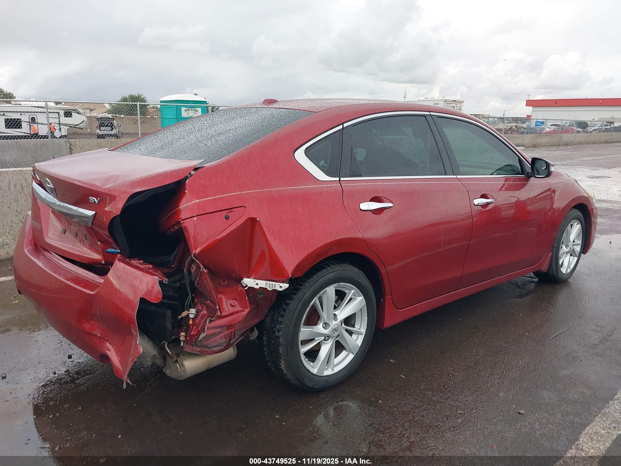 NISSAN ALTIMA image 4