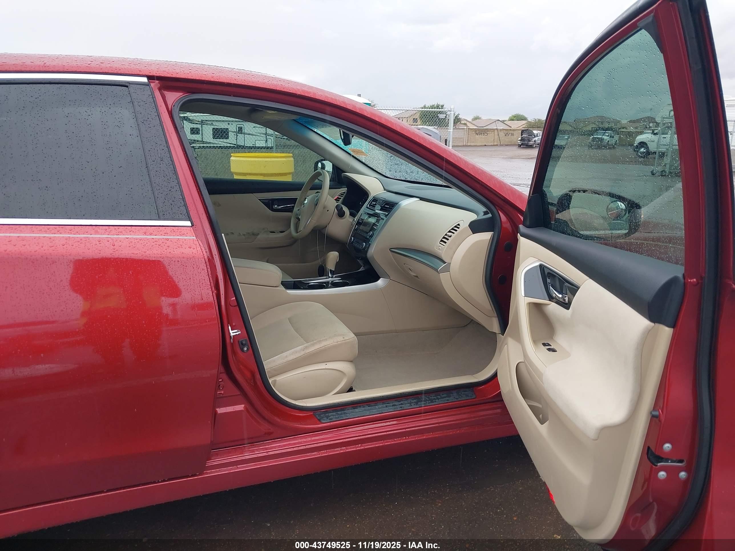 NISSAN ALTIMA image 5