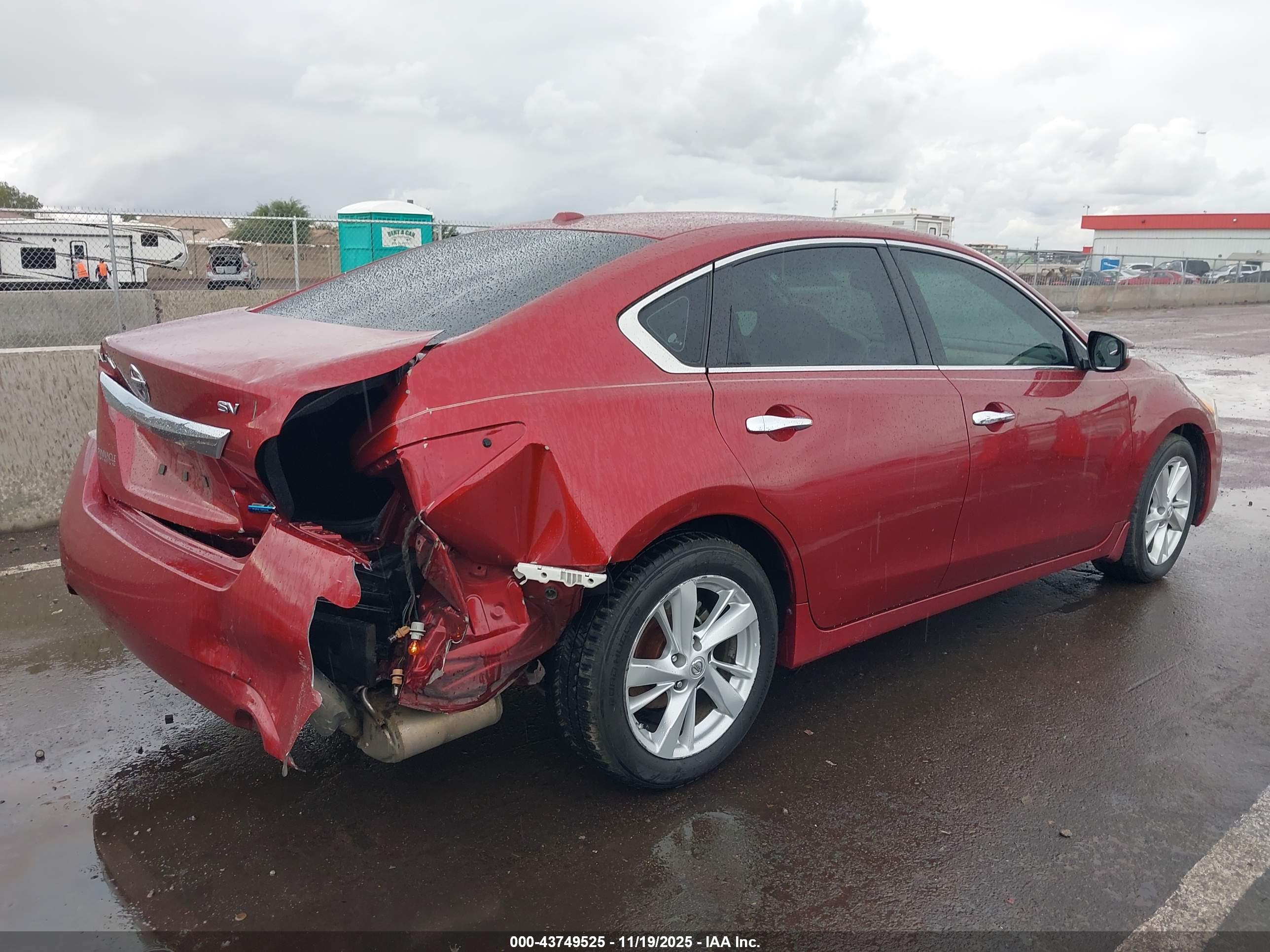 NISSAN ALTIMA image 6