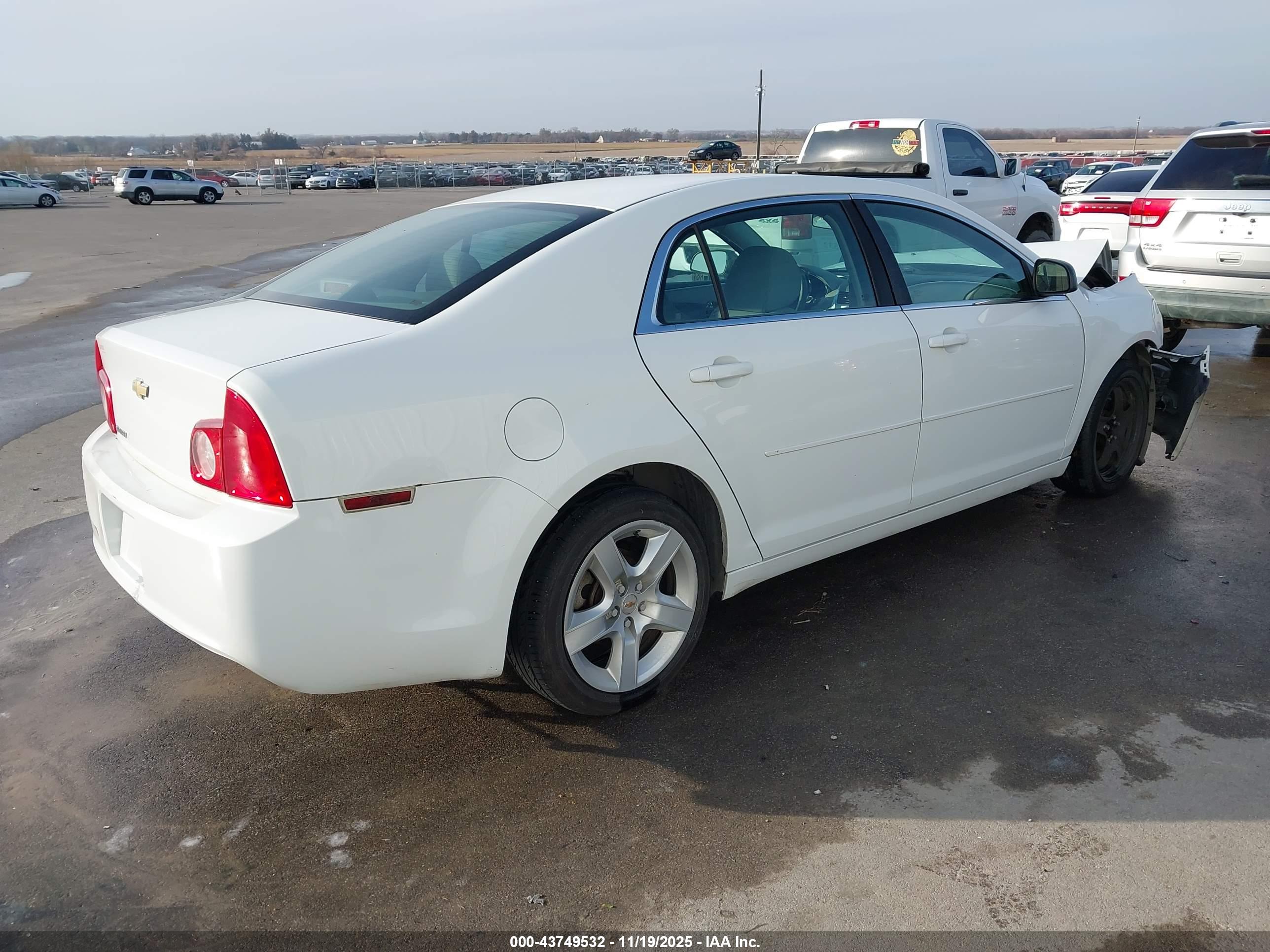 CHEVROLET MALIBU image 4