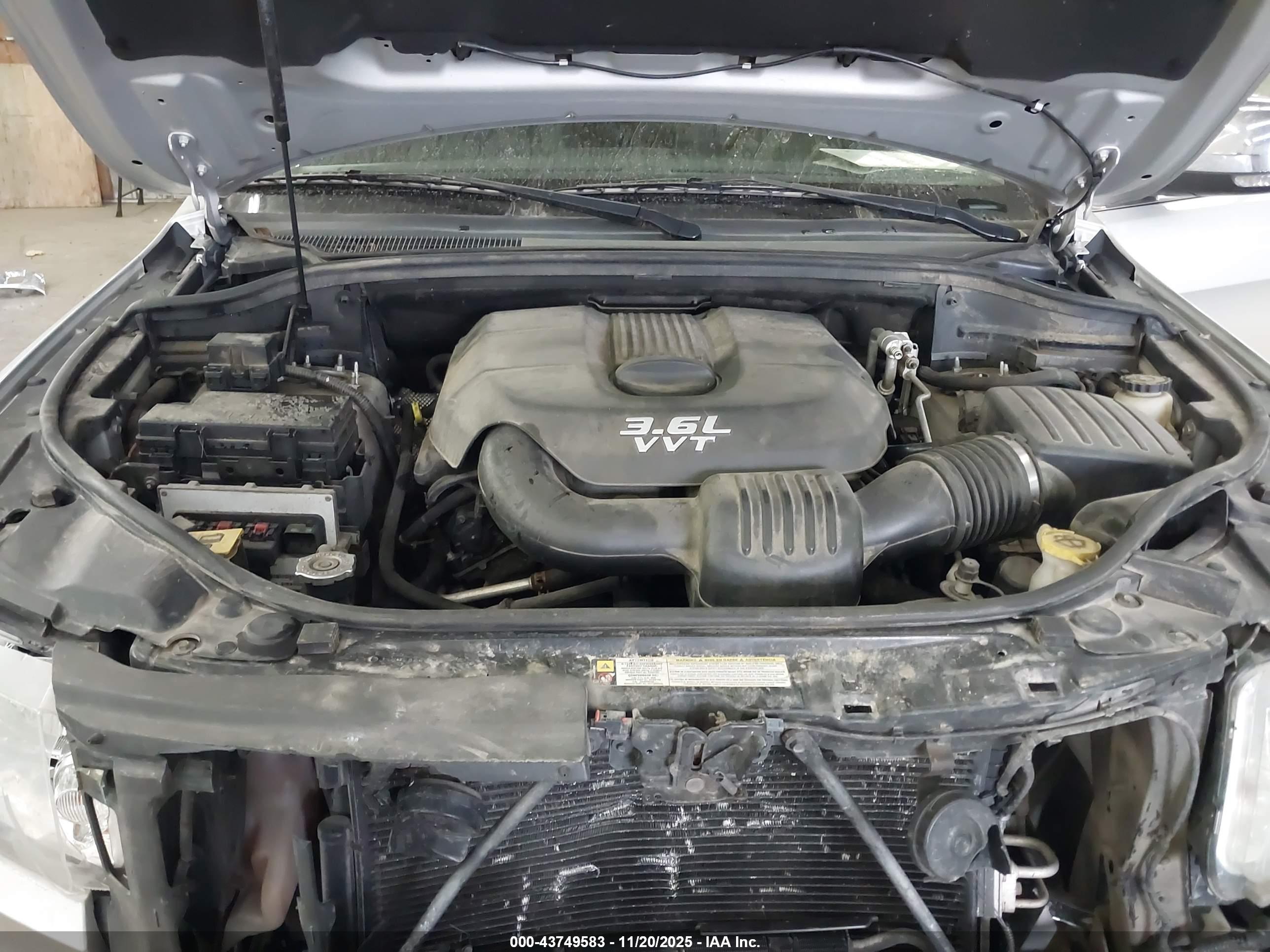 JEEP GRAND image 10