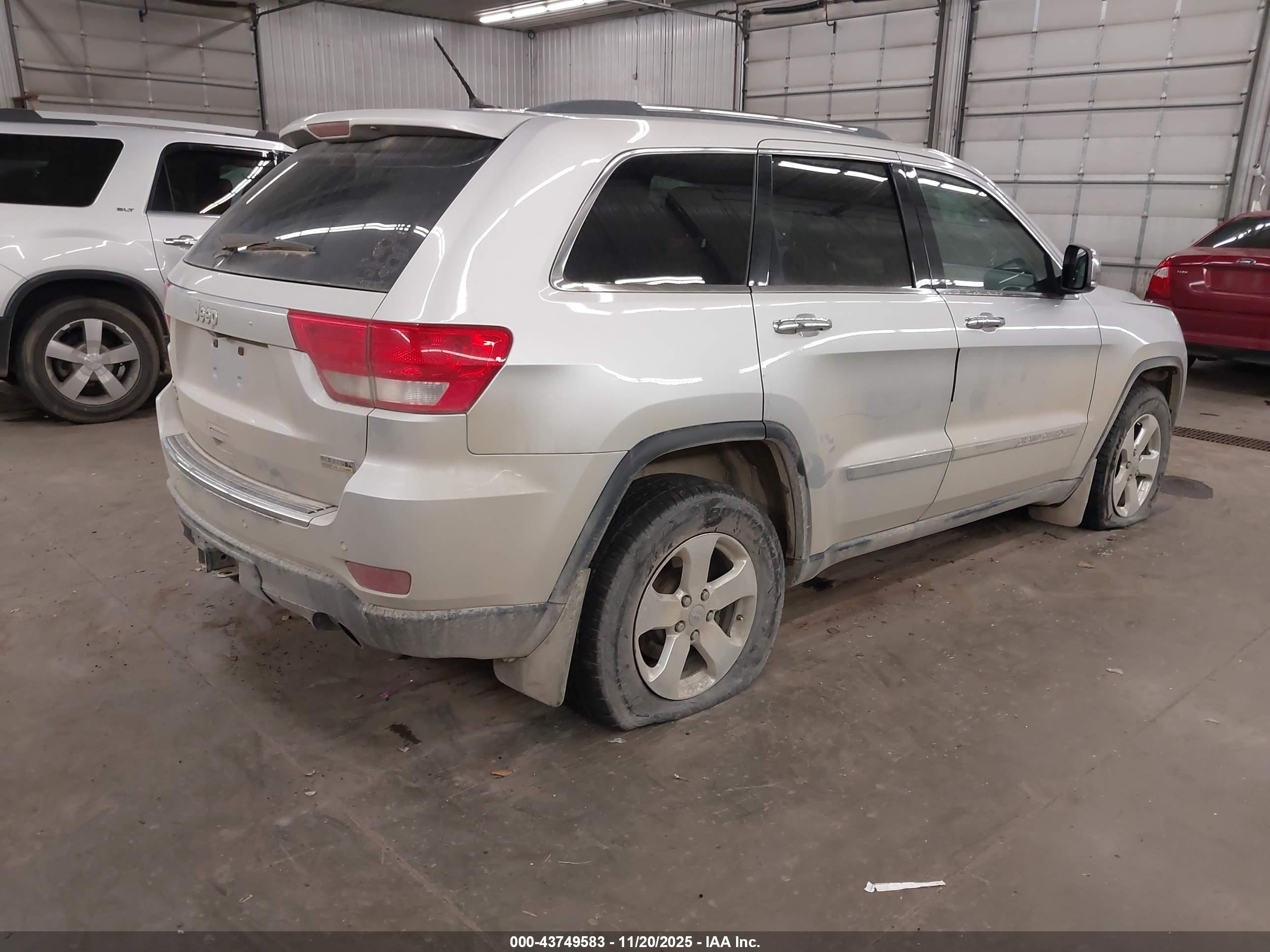 JEEP GRAND image 4